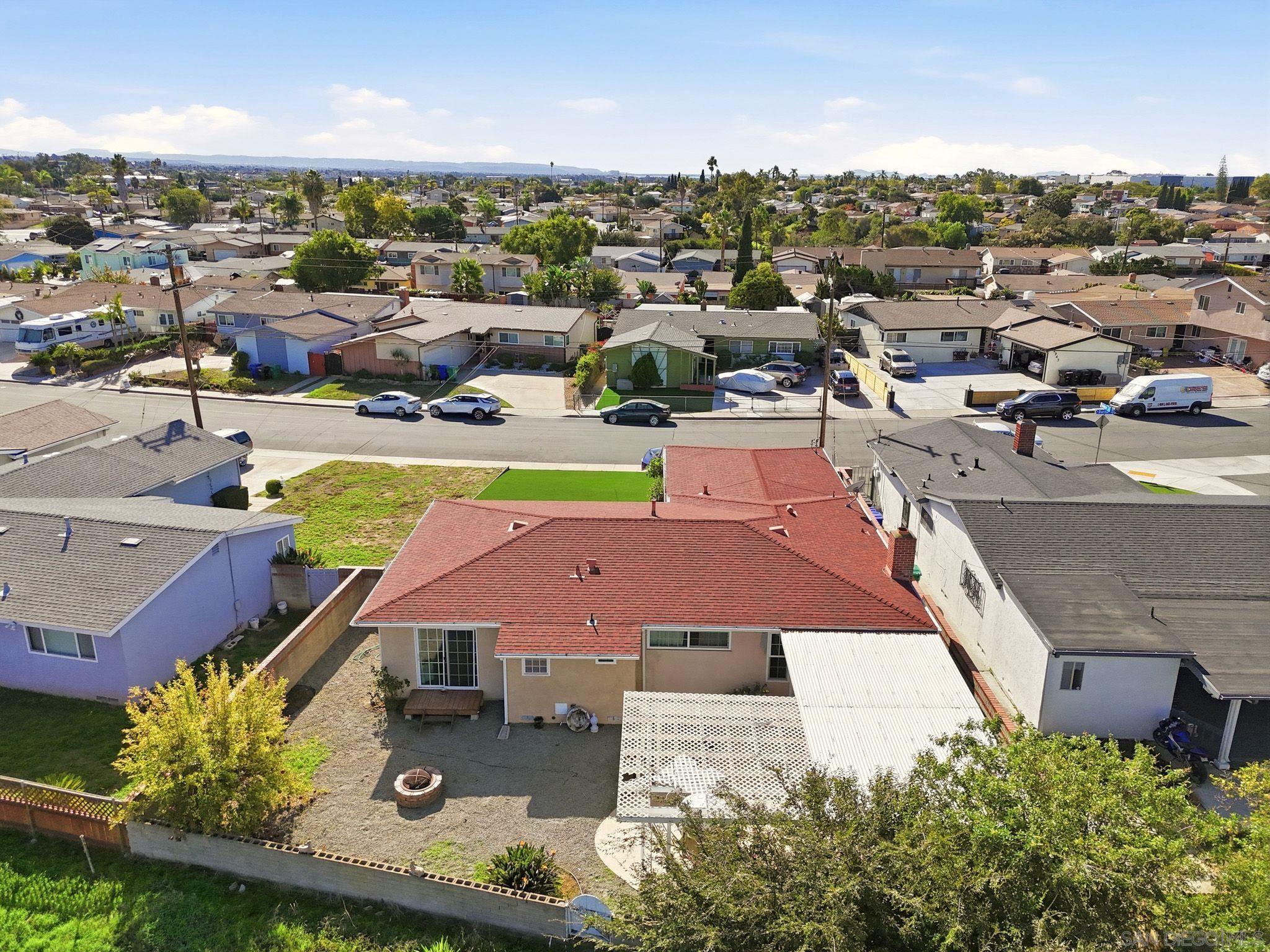 Detail Gallery Image 34 of 40 For 4950  Dafter Dr, San Diego,  CA 92102 - 4 Beds | 2 Baths