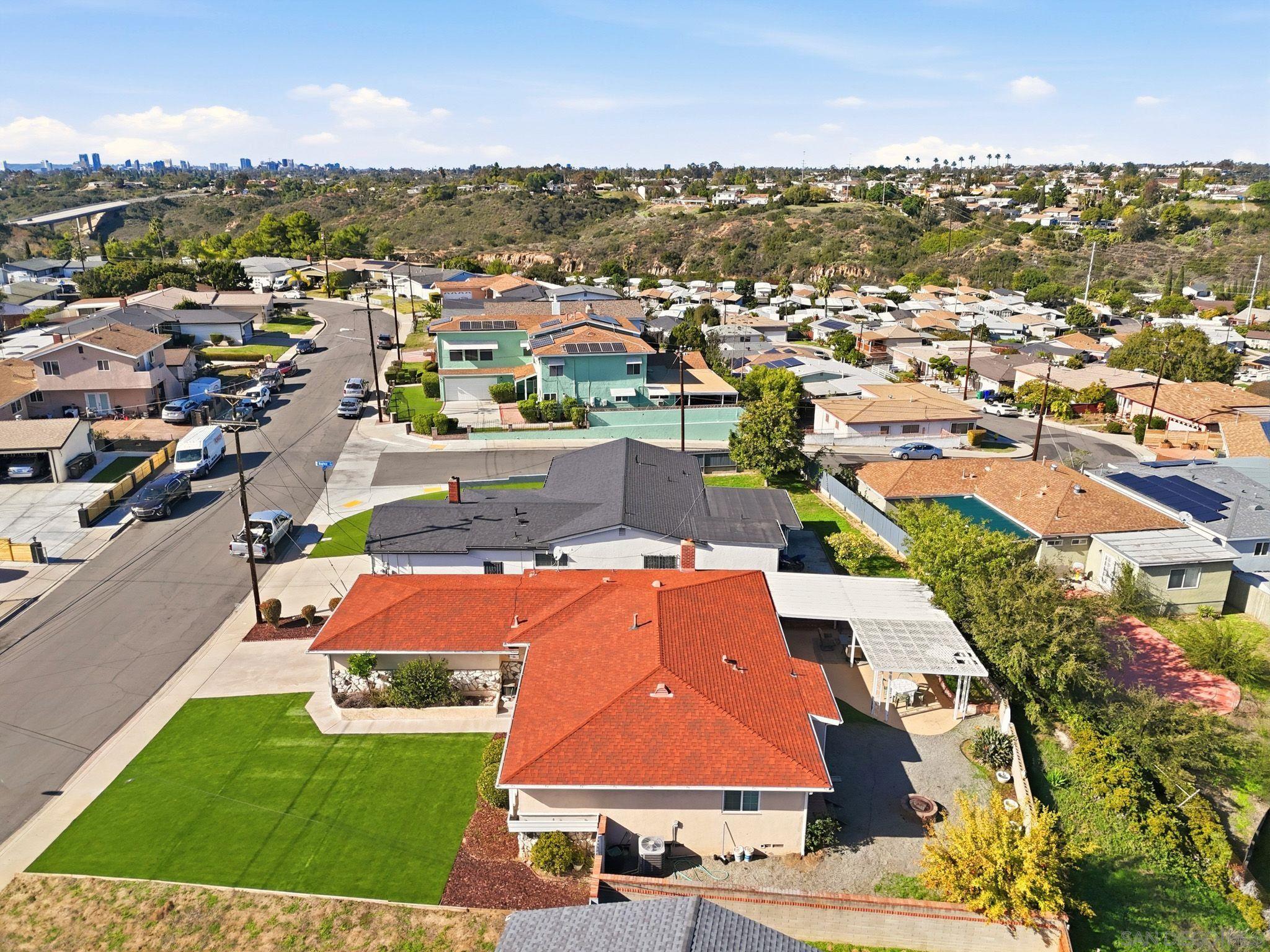 Detail Gallery Image 35 of 40 For 4950  Dafter Dr, San Diego,  CA 92102 - 4 Beds | 2 Baths