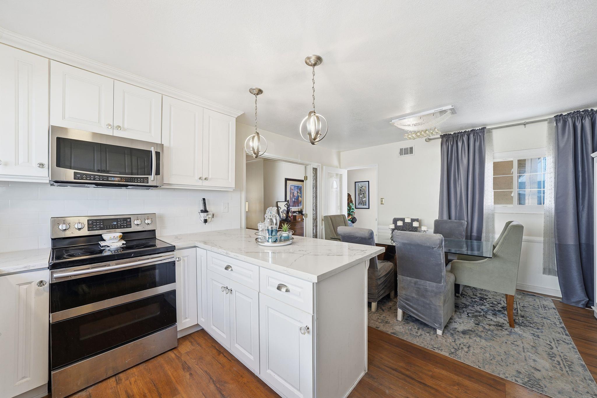 Detail Gallery Image 8 of 40 For 4950  Dafter Dr, San Diego,  CA 92102 - 4 Beds | 2 Baths