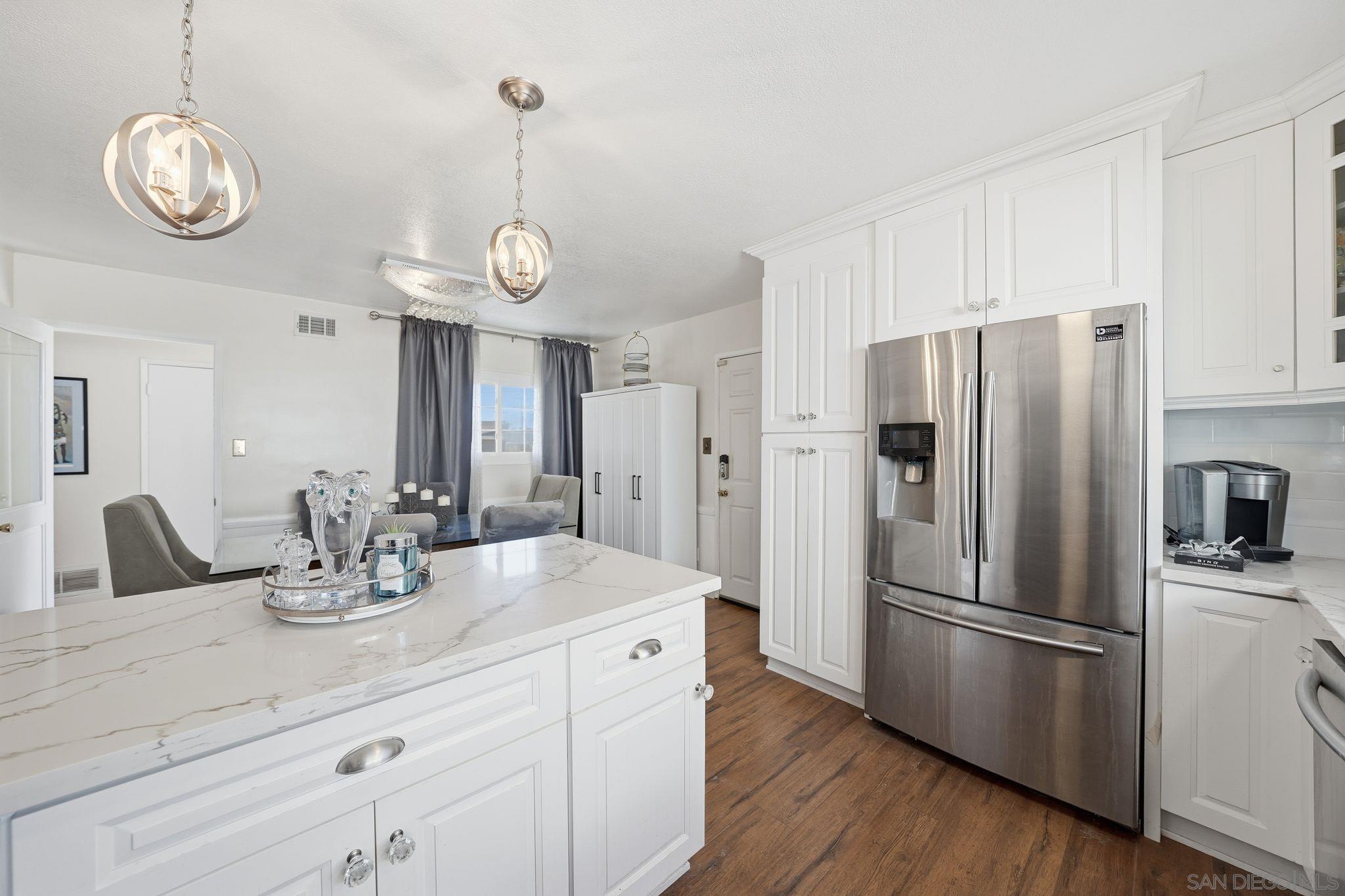 Detail Gallery Image 10 of 40 For 4950  Dafter Dr, San Diego,  CA 92102 - 4 Beds | 2 Baths