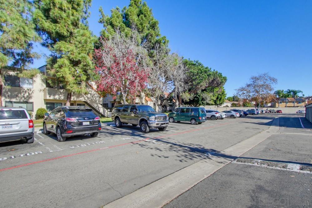 Detail Gallery Image 38 of 40 For 387 N Melrose Dr  #D,  Vista,  CA 92083 - 2 Beds | 2 Baths