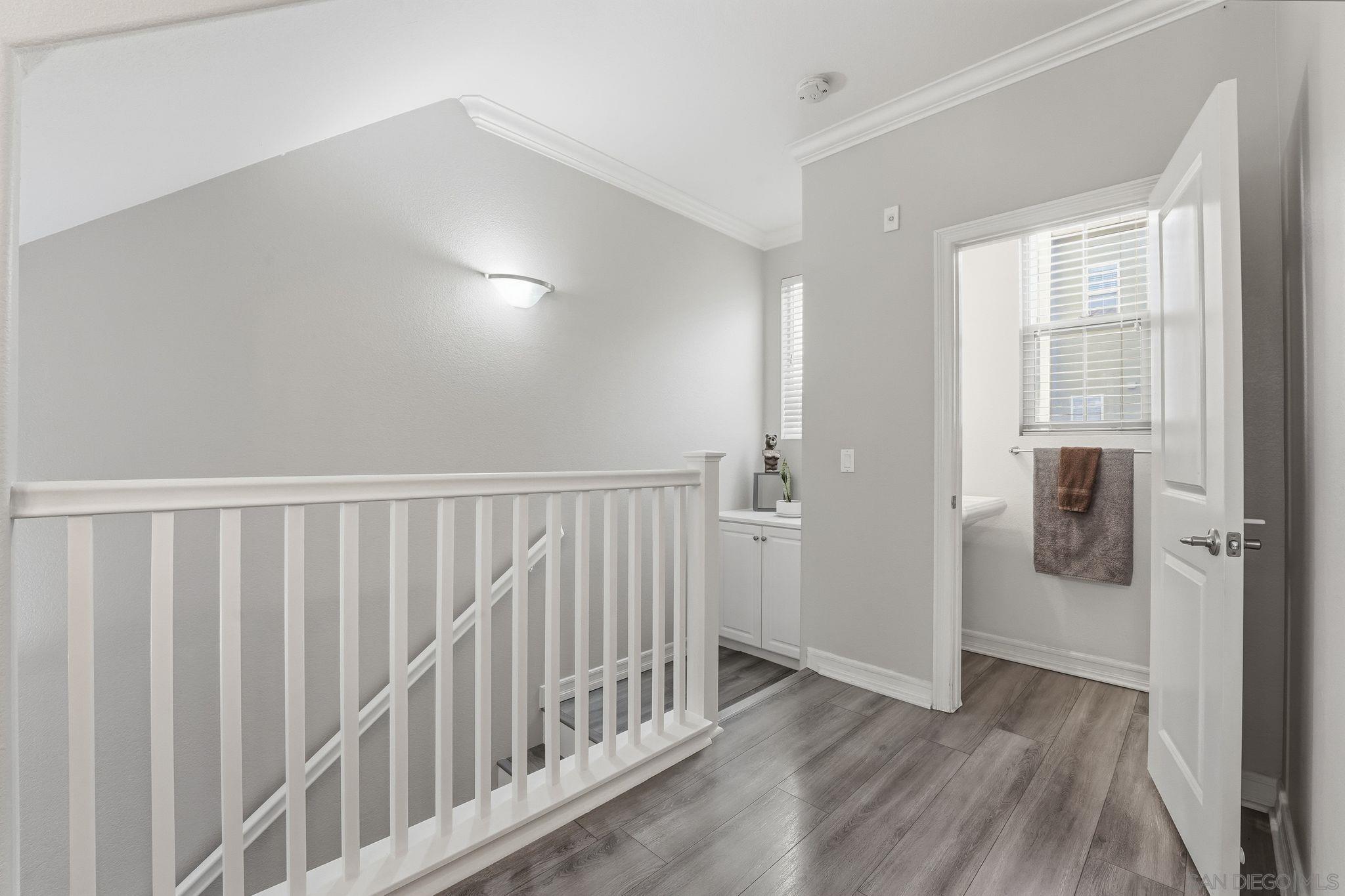 Detail Gallery Image 18 of 35 For 1830  Crimson Ct  #3,  Chula Vista,  CA 91913 - 2 Beds | 2/1 Baths