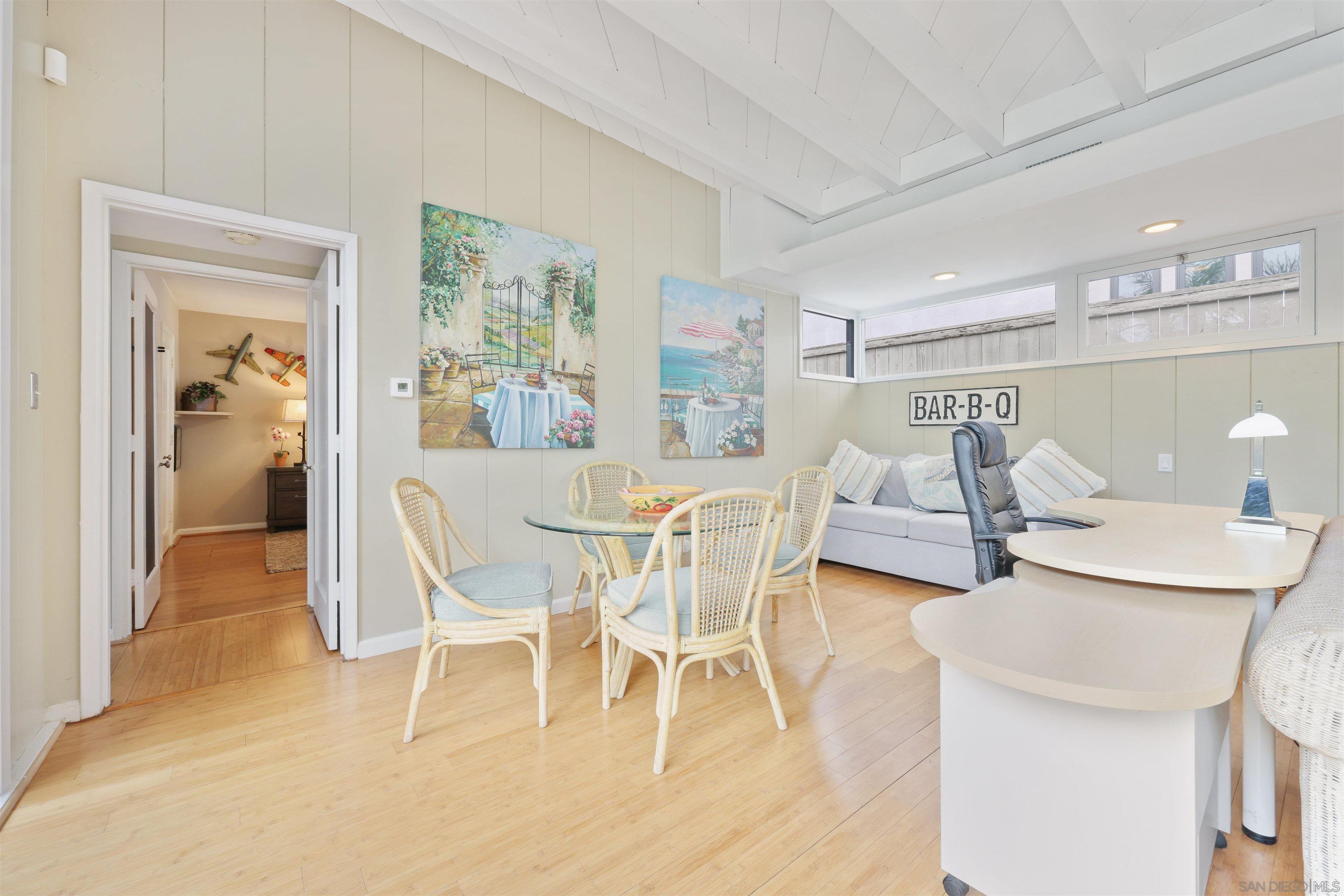 Detail Gallery Image 2 of 38 For 8260  Paseo Del Ocaso, La Jolla,  CA 92037 - 4 Beds | 2 Baths