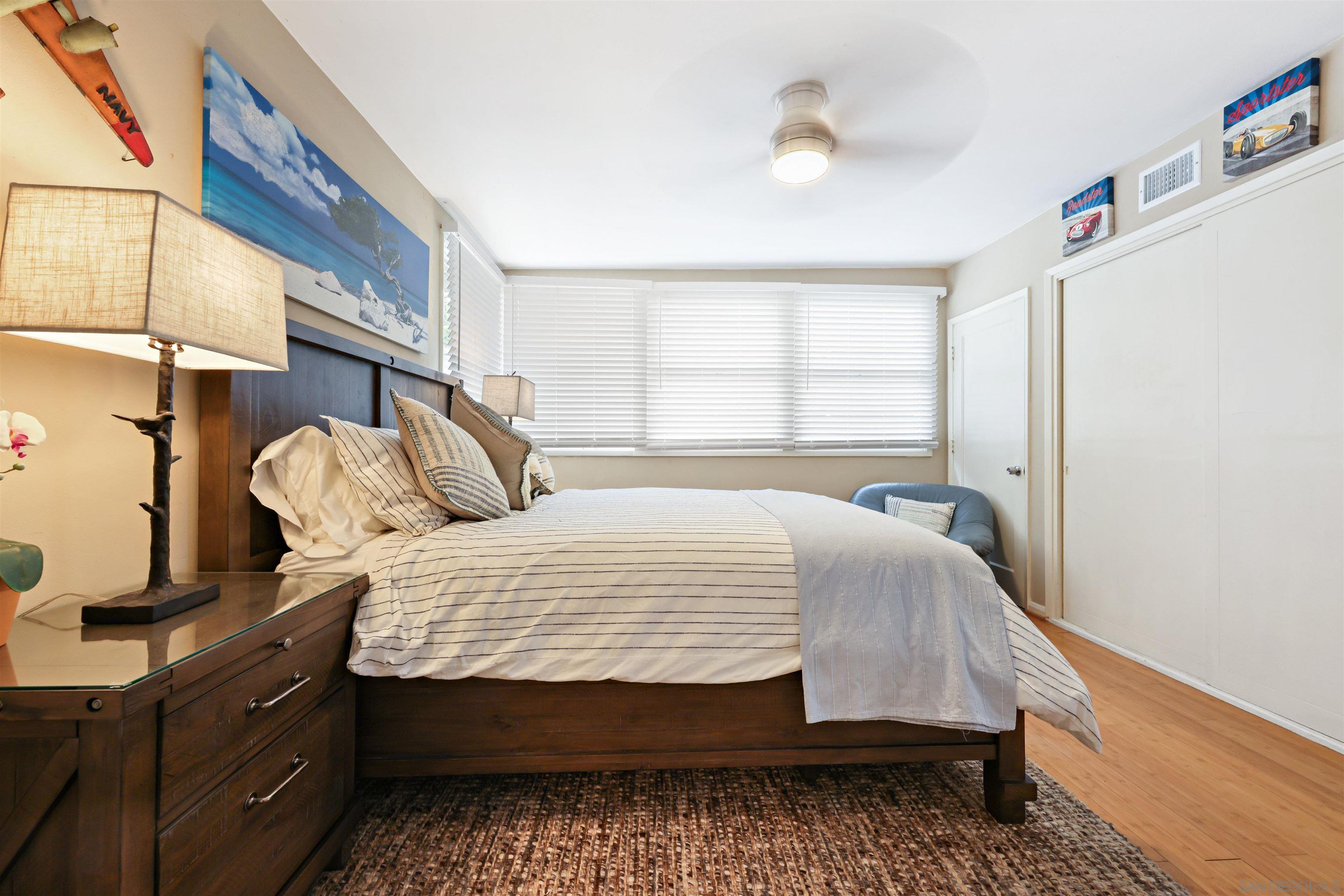 Detail Gallery Image 22 of 38 For 8260  Paseo Del Ocaso, La Jolla,  CA 92037 - 4 Beds | 2 Baths