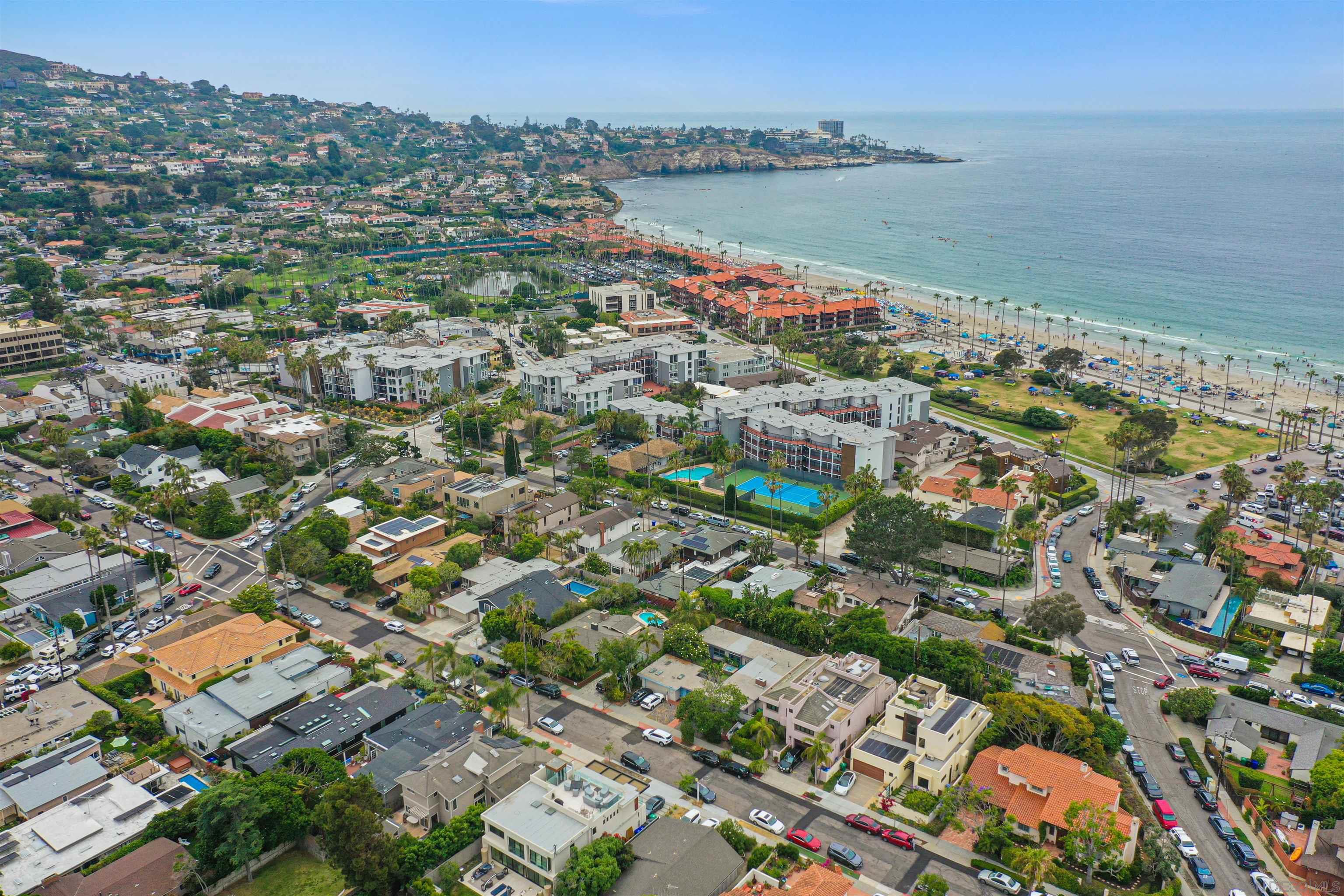 Detail Gallery Image 32 of 38 For 8260  Paseo Del Ocaso, La Jolla,  CA 92037 - 4 Beds | 2 Baths