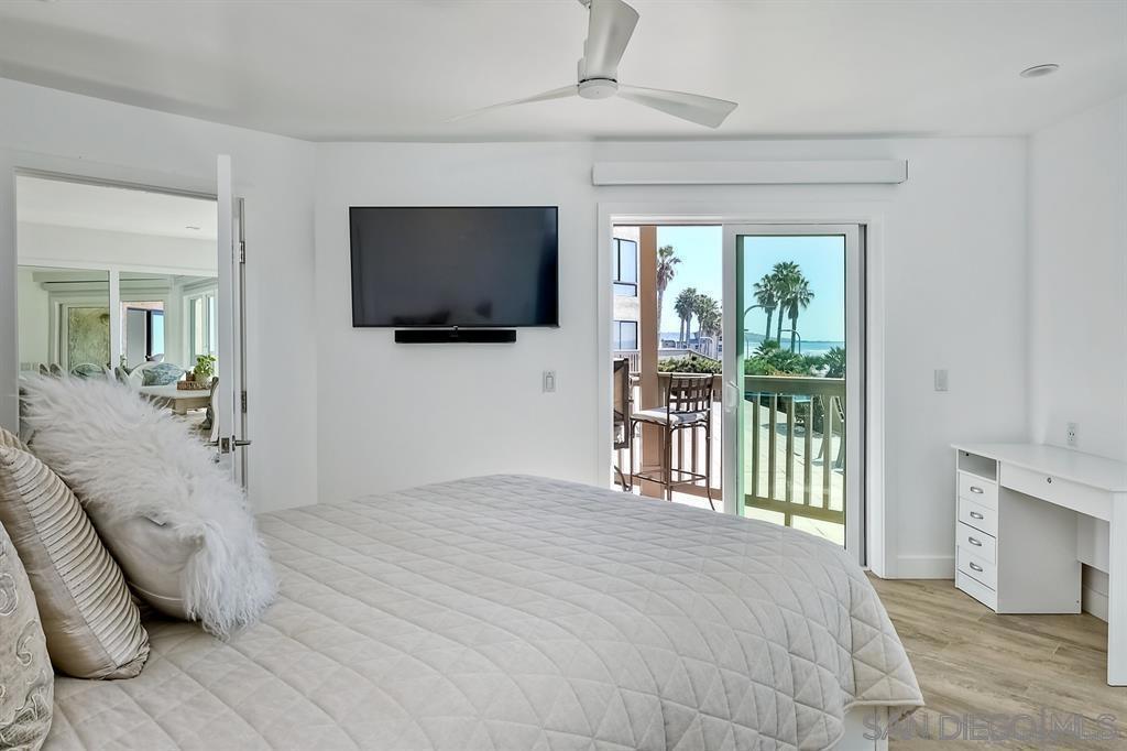 Detail Gallery Image 15 of 24 For 4465  Ocean Blvd  #UNIT 1,  San Diego,  CA 92109 - 2 Beds | 2 Baths