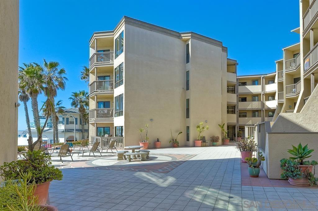 Detail Gallery Image 23 of 24 For 4465  Ocean Blvd  #UNIT 1,  San Diego,  CA 92109 - 2 Beds | 2 Baths