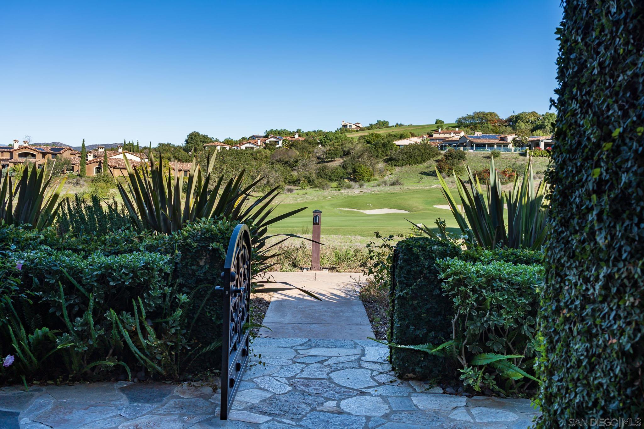 Front Image Thumbnail for SD250045330