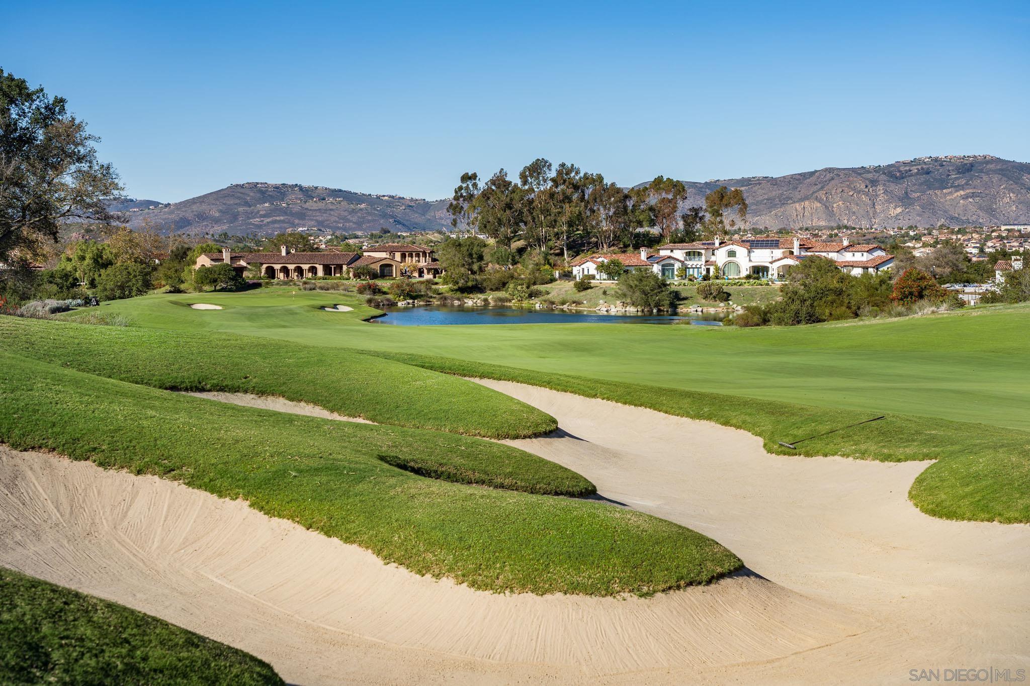 Detail Gallery Image 31 of 39 For 8341  Santaluz Village Green E, San Diego,  CA 92127 - 3 Beds | 2/1 Baths