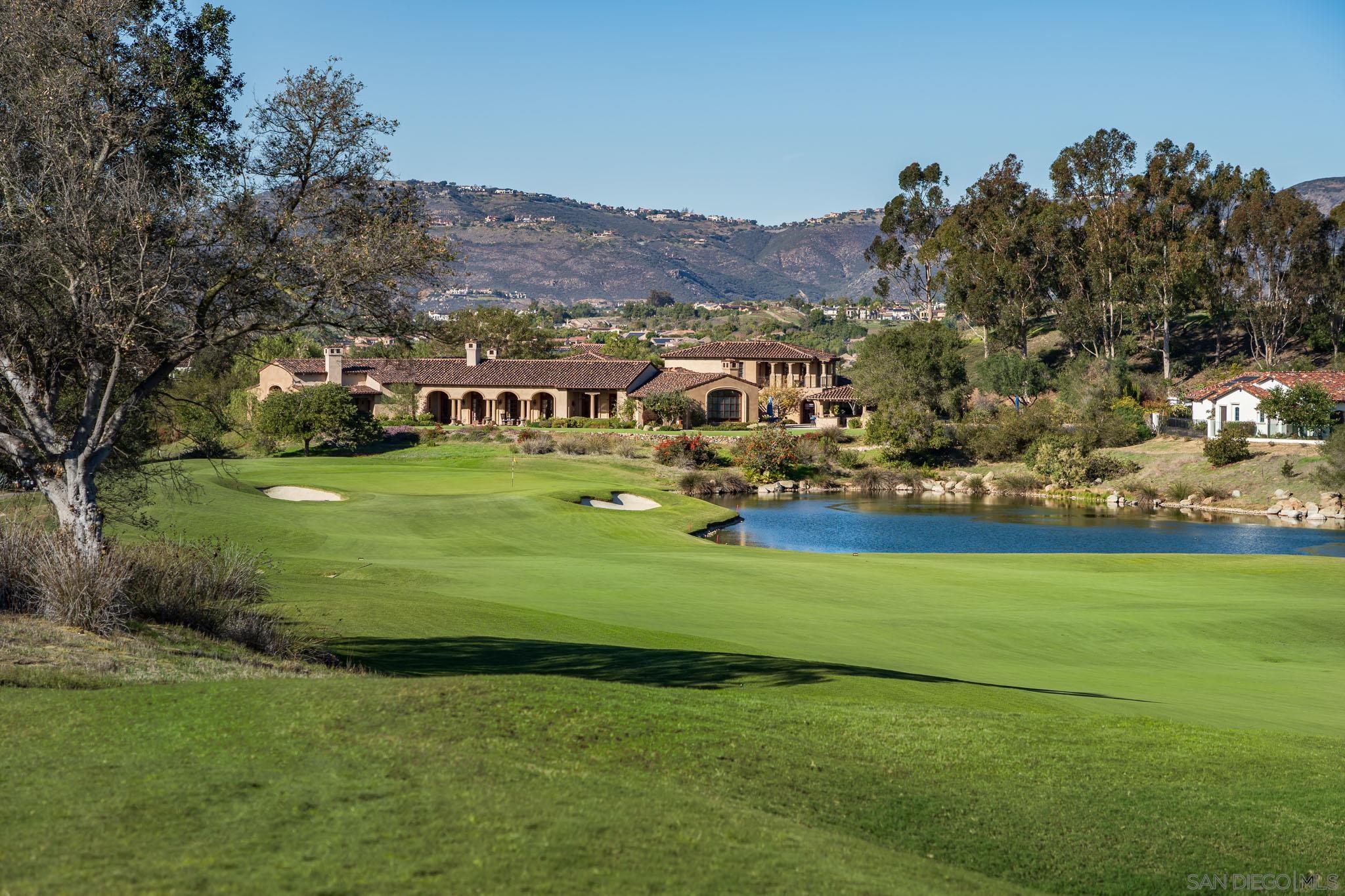 Detail Gallery Image 32 of 39 For 8341  Santaluz Village Green E, San Diego,  CA 92127 - 3 Beds | 2/1 Baths