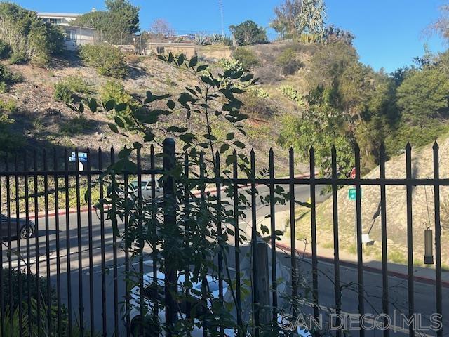 Detail Gallery Image 16 of 23 For 1845  Bayview Heights Dr.  #103,  San Diego,  CA 92105 - 2 Beds | 1 Baths