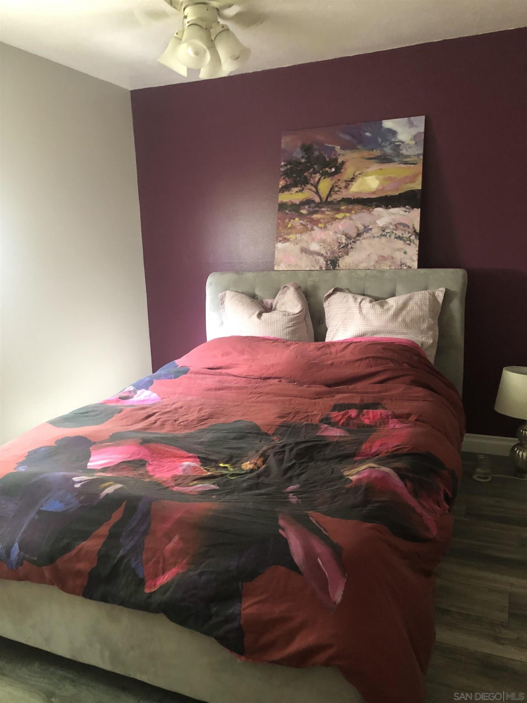 Detail Gallery Image 8 of 13 For 5015  Macario Dr, Oceanside,  CA 92057 - 3 Beds | 2 Baths