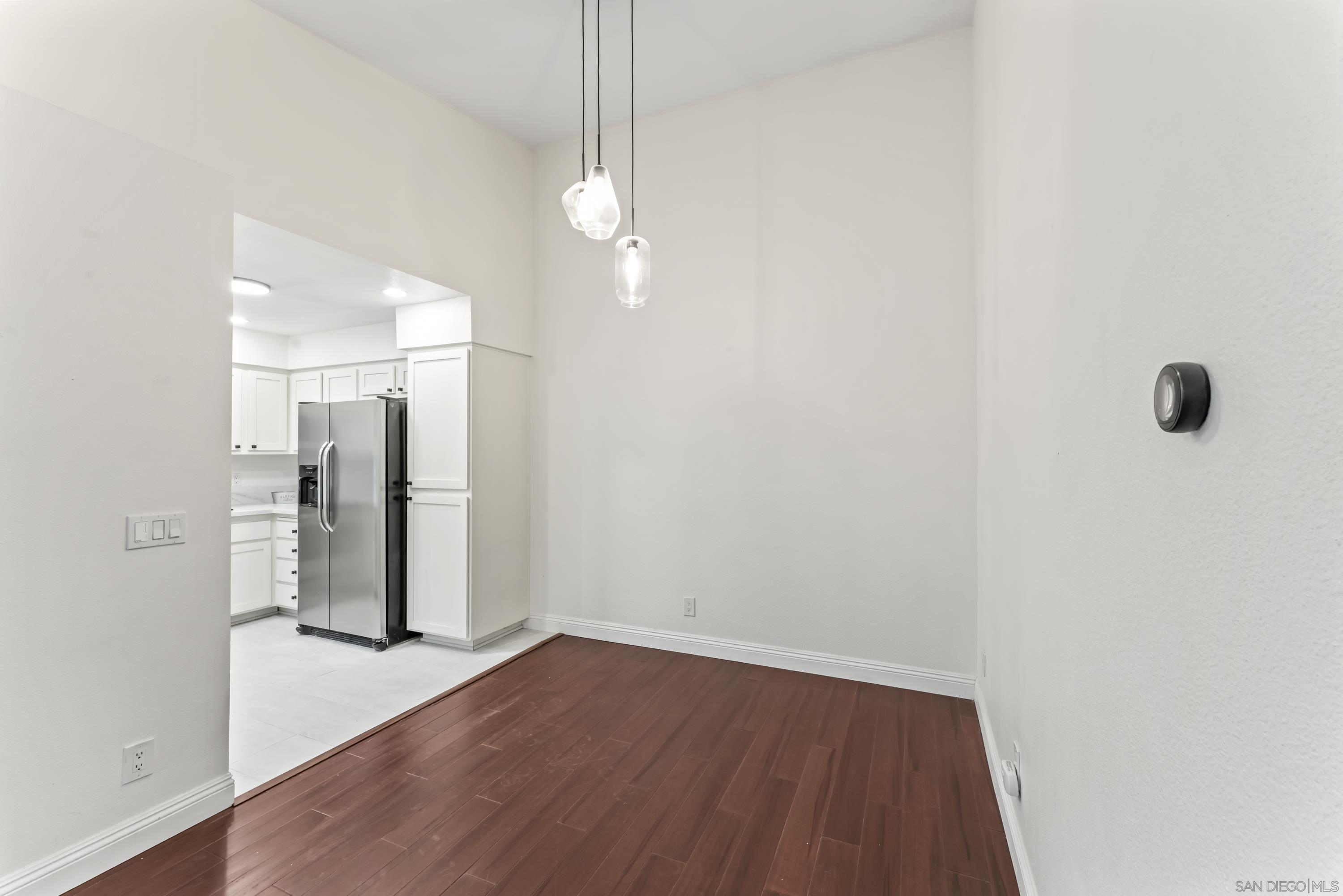 Detail Gallery Image 4 of 29 For 18752  Caminito Cantilena  #166,  San Diego,  CA 92128 - 1 Beds | 1 Baths