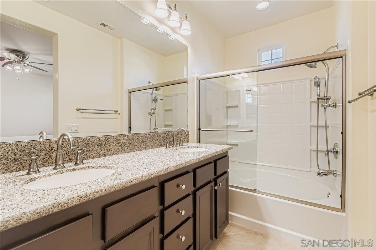 Detail Gallery Image 17 of 33 For 17019  Camino Marcilla  #5,  San Diego,  CA 92127 - 3 Beds | 2/1 Baths