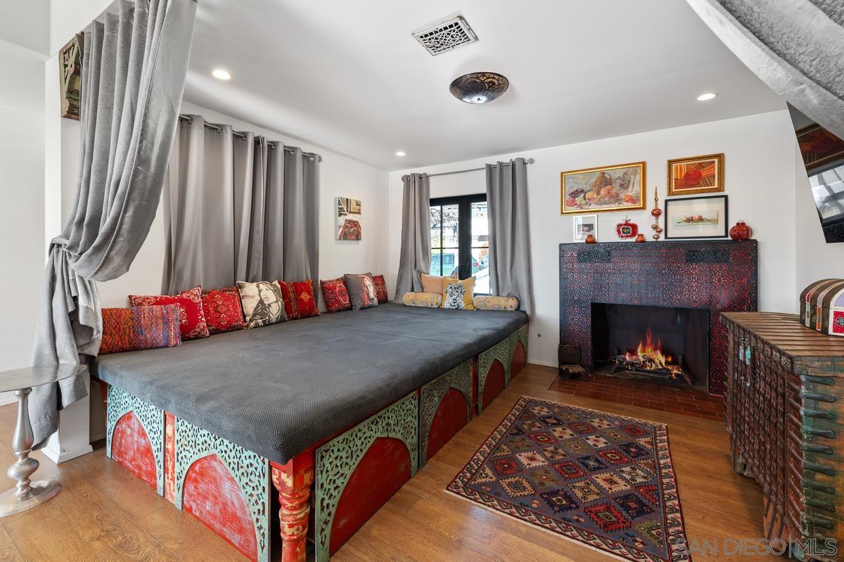 Detail Gallery Image 15 of 40 For 2303  Wilbur Ave, San Diego,  CA 92109 - 4 Beds | 2 Baths