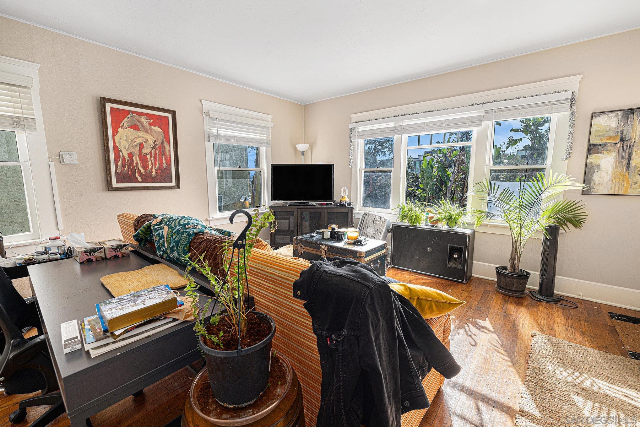 Detail Gallery Image 6 of 28 For 3042-48  Broadway, San Diego,  CA 92102 - – Beds | – Baths