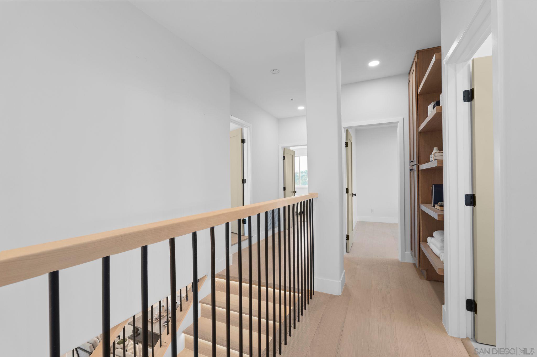 Detail Gallery Image 19 of 44 For 14740  Caminito Porta Delgada, Del Mar,  CA 92014 - 5 Beds | 4/1 Baths