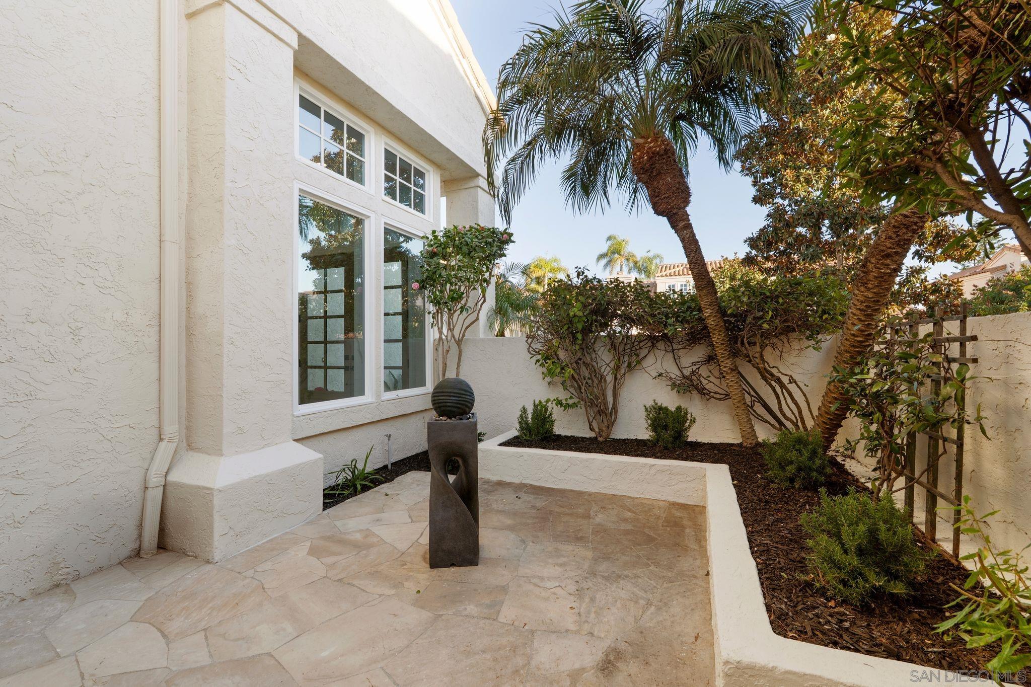 Detail Gallery Image 33 of 44 For 14740  Caminito Porta Delgada, Del Mar,  CA 92014 - 5 Beds | 4/1 Baths