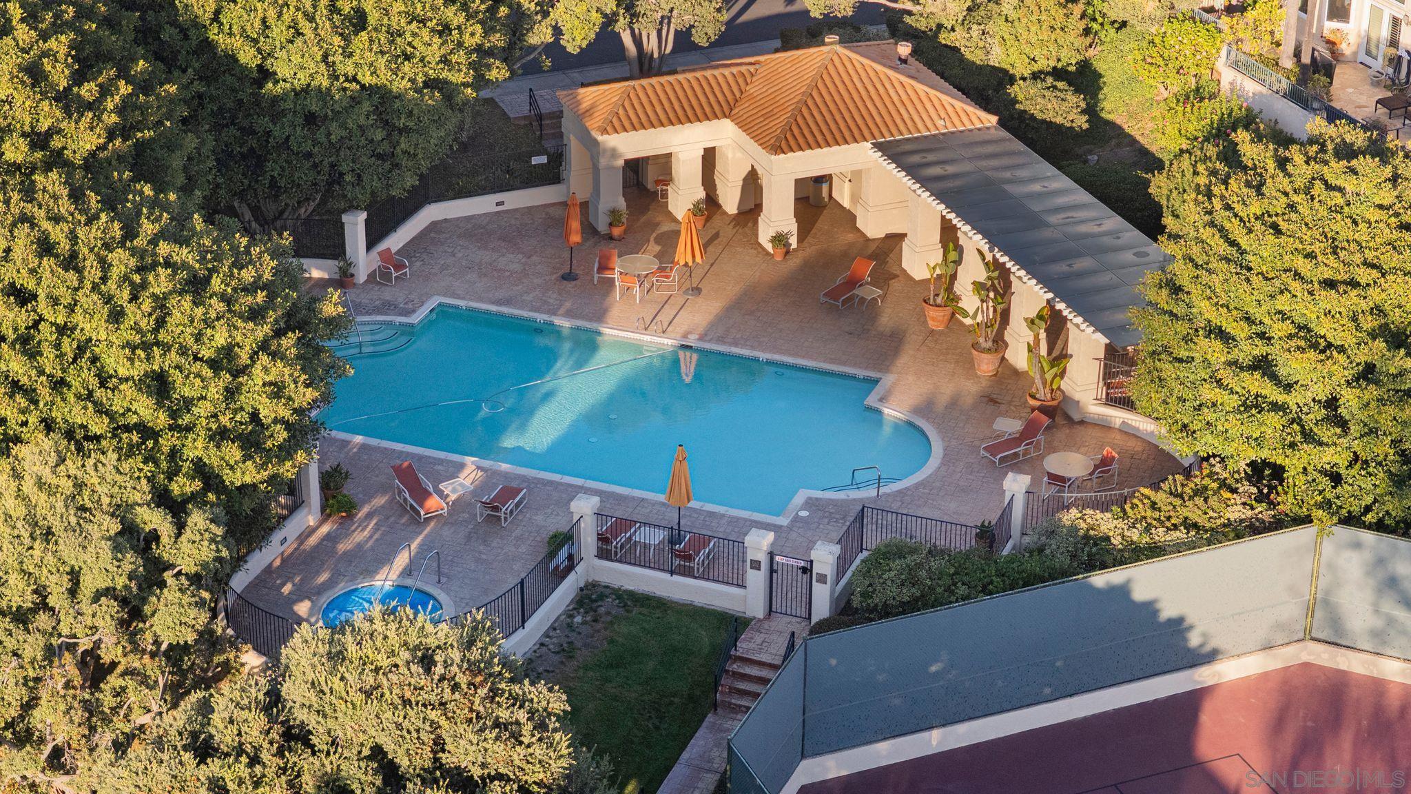 Detail Gallery Image 40 of 44 For 14740  Caminito Porta Delgada, Del Mar,  CA 92014 - 5 Beds | 4/1 Baths