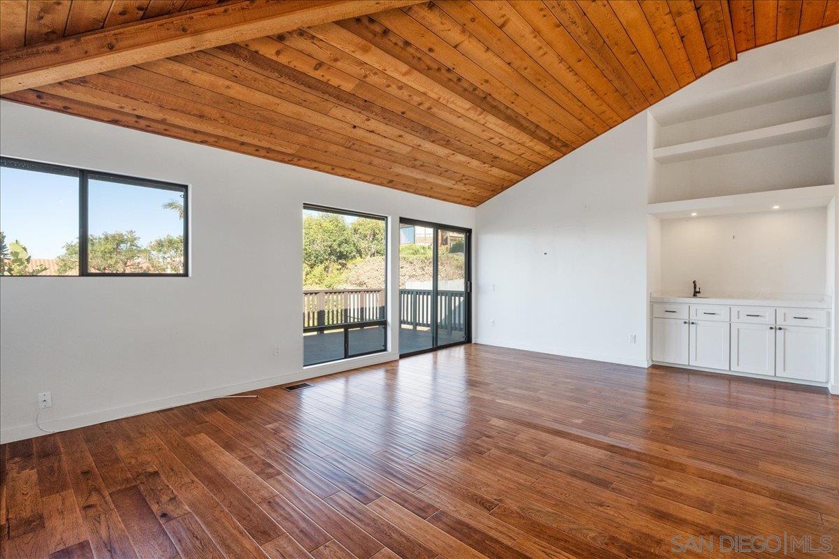 Detail Gallery Image 12 of 36 For 2032  Cordero Rd, Del Mar,  CA 92014 - 4 Beds | 3 Baths