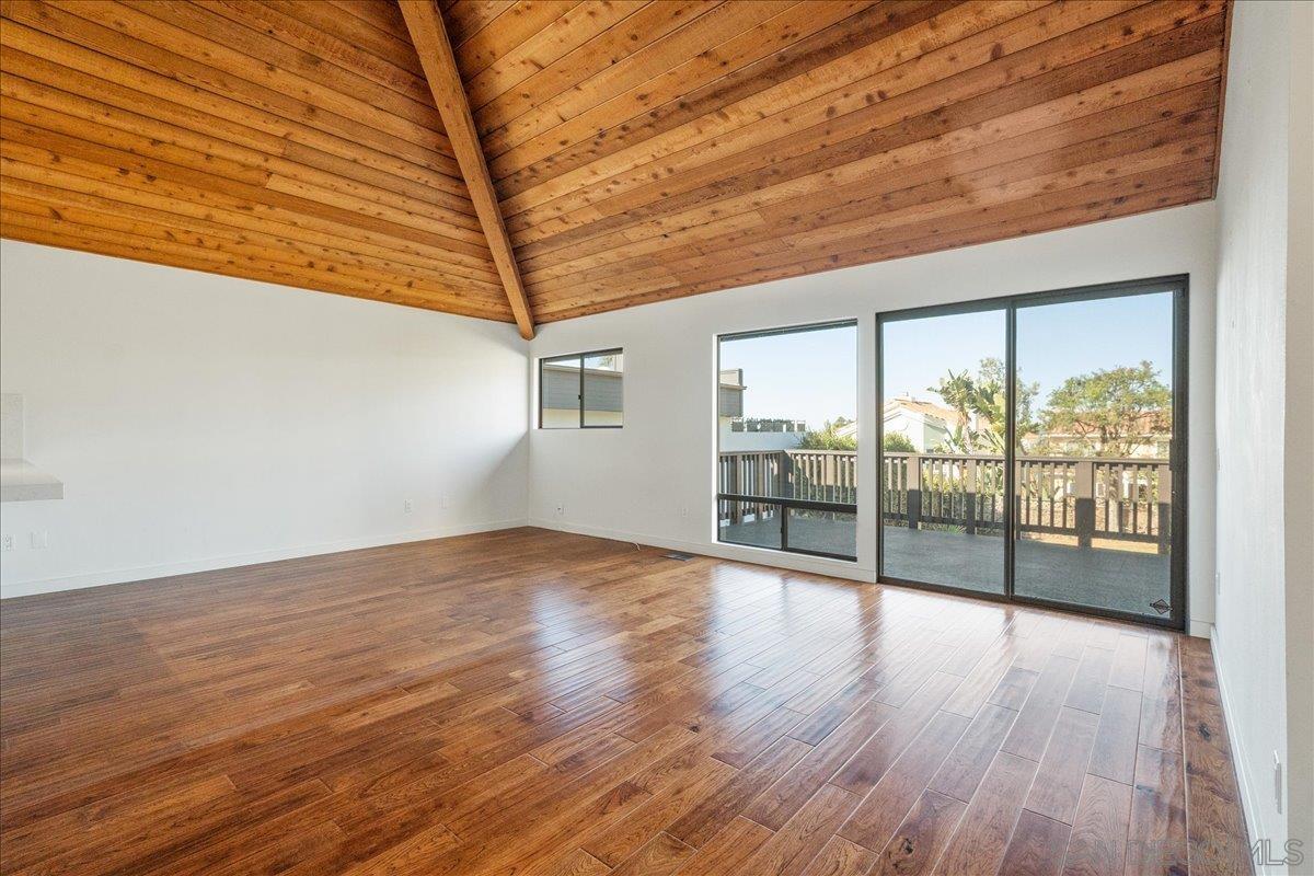 Detail Gallery Image 13 of 36 For 2032  Cordero Rd, Del Mar,  CA 92014 - 4 Beds | 3 Baths