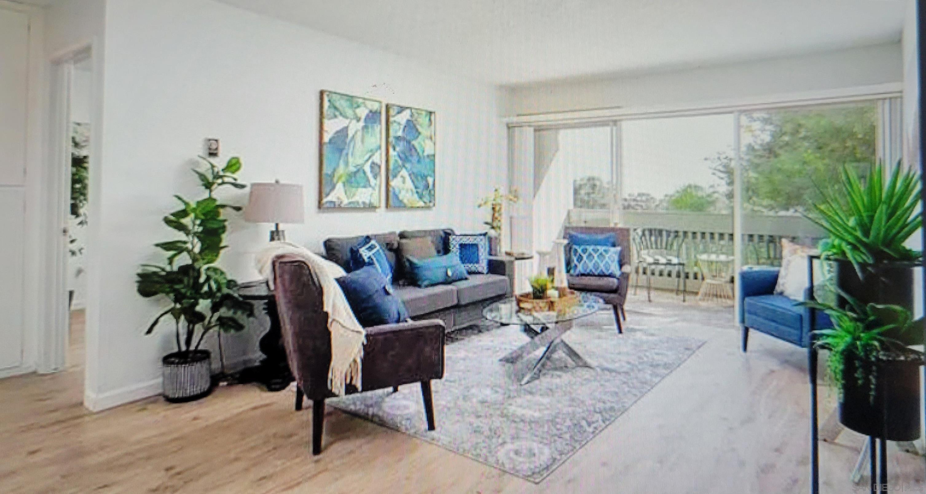 Detail Gallery Image 2 of 11 For 4060  Huerfano Ct, San Diego,  CA 92117 - 2 Beds | 2 Baths