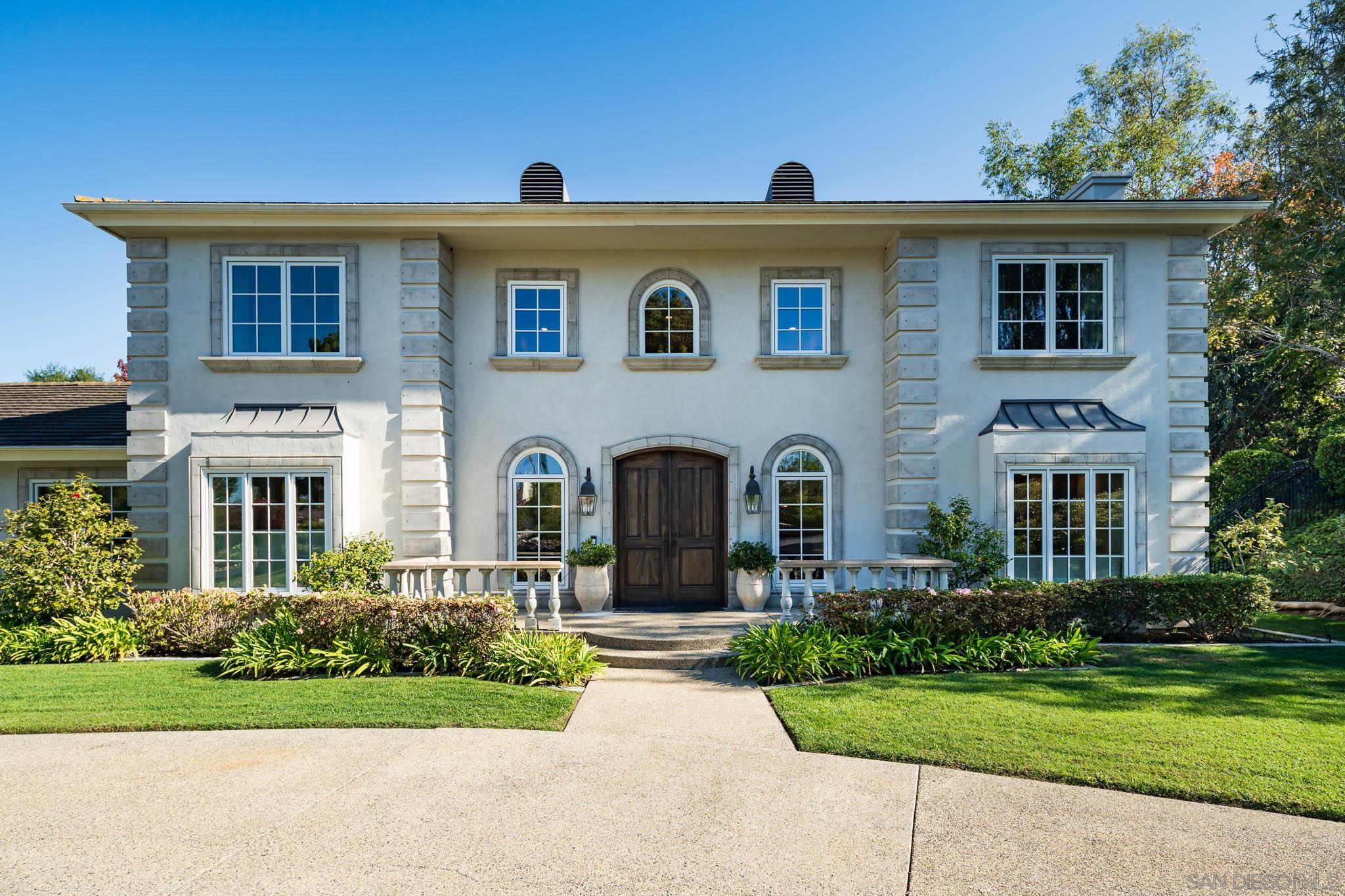Detail Gallery Image 2 of 41 For 17323  Circa Del Sur, Rancho Santa Fe,  CA 92067 - 4 Beds | 4/1 Baths