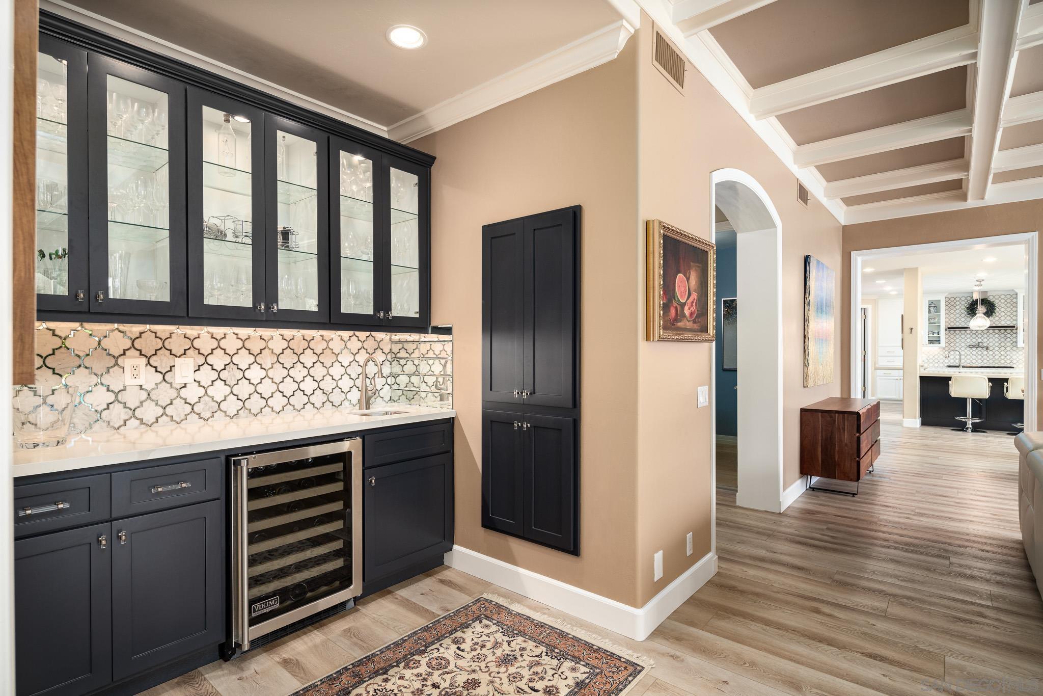 Detail Gallery Image 16 of 41 For 17323  Circa Del Sur, Rancho Santa Fe,  CA 92067 - 4 Beds | 4/1 Baths