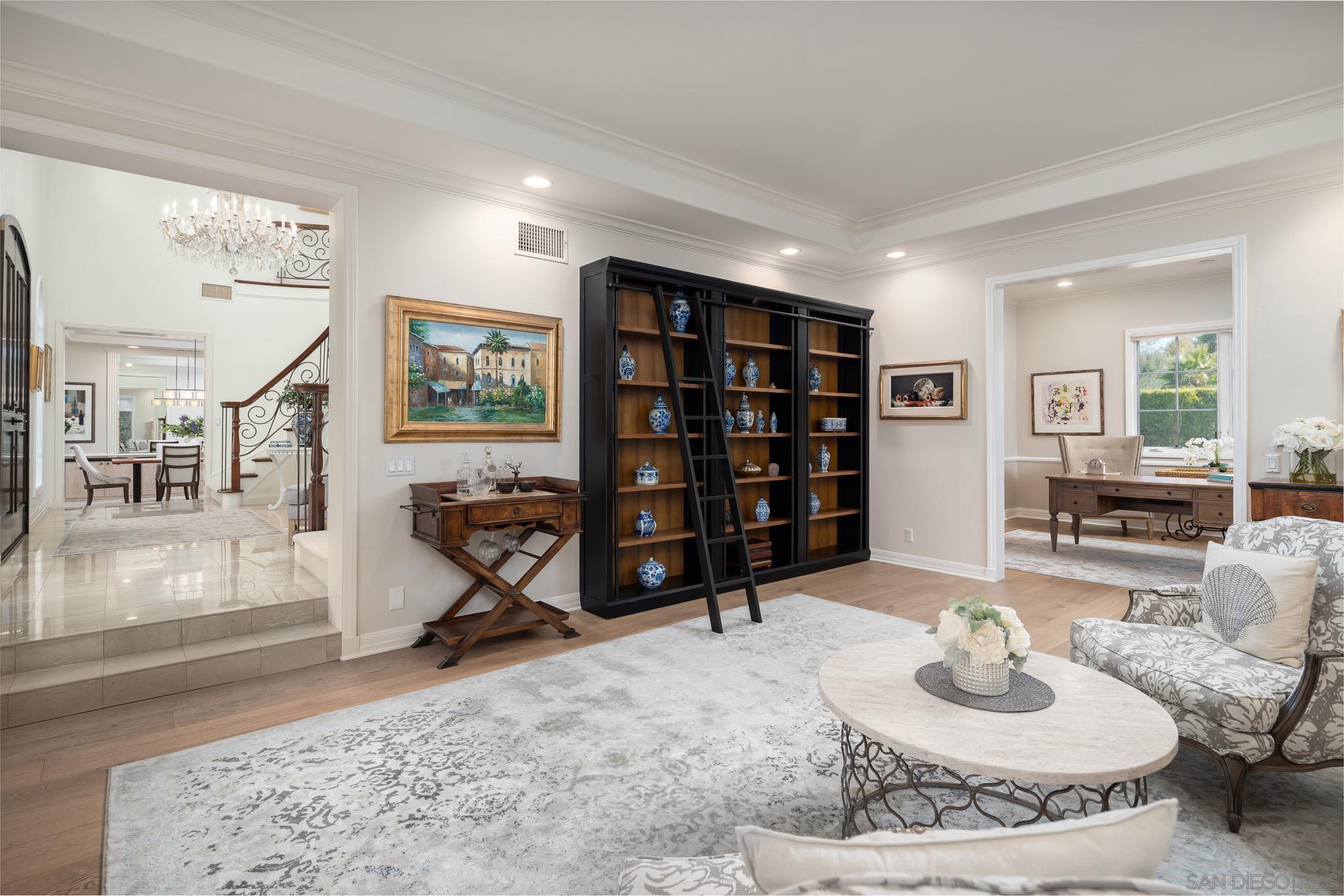 Detail Gallery Image 4 of 41 For 17323  Circa Del Sur, Rancho Santa Fe,  CA 92067 - 4 Beds | 4/1 Baths