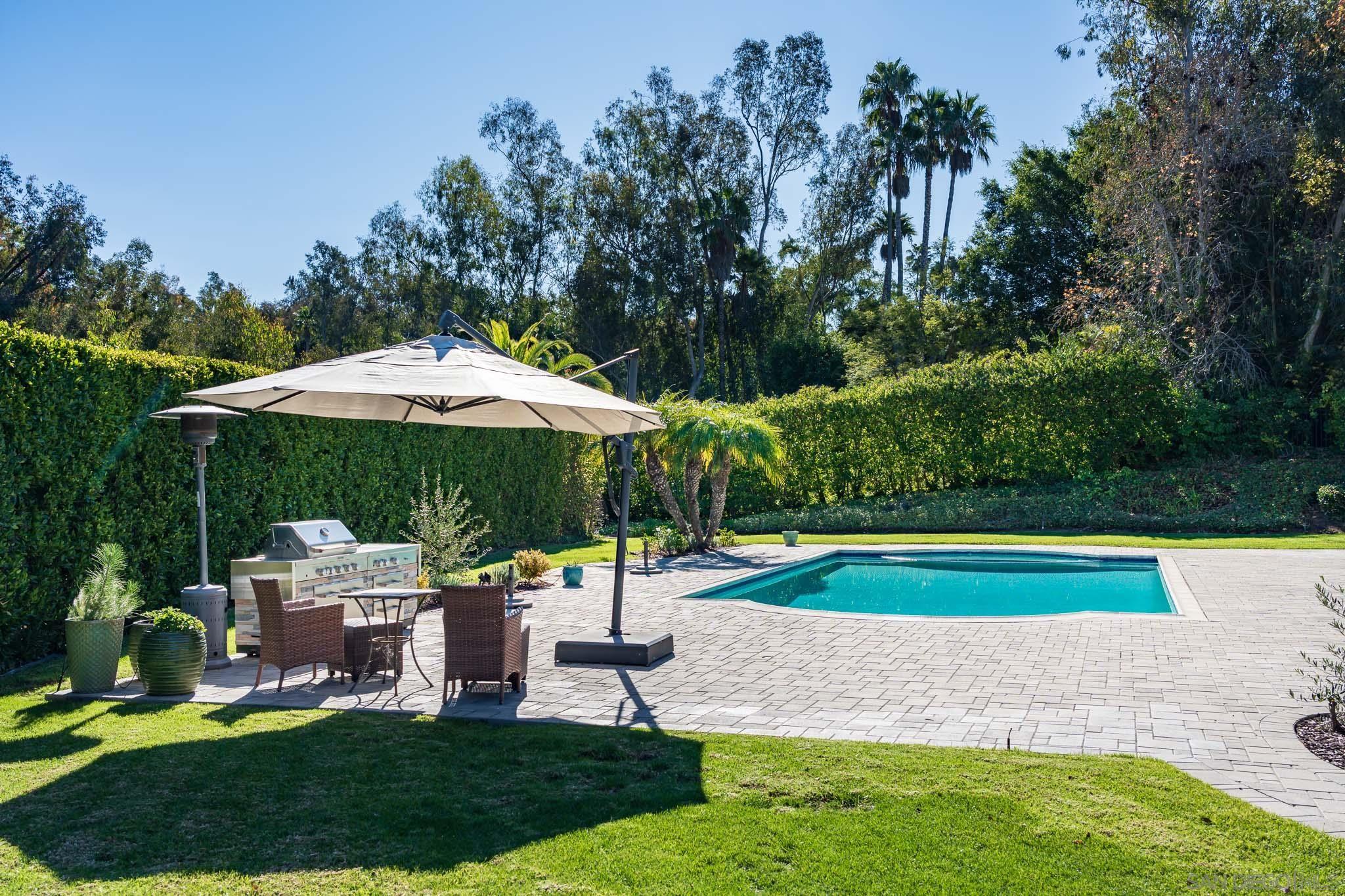 Detail Gallery Image 34 of 41 For 17323  Circa Del Sur, Rancho Santa Fe,  CA 92067 - 4 Beds | 4/1 Baths