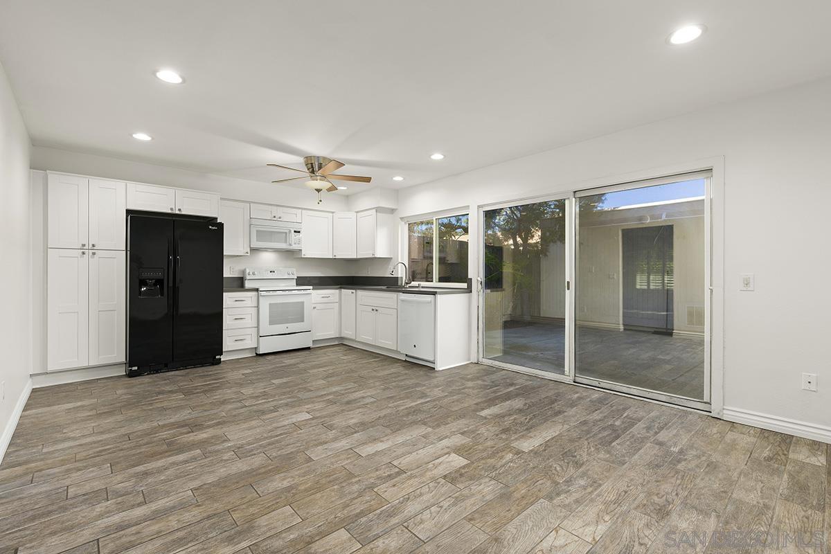 Detail Gallery Image 10 of 37 For 2511  via Sorbete, Carlsbad,  CA 92010 - 3 Beds | 2/1 Baths