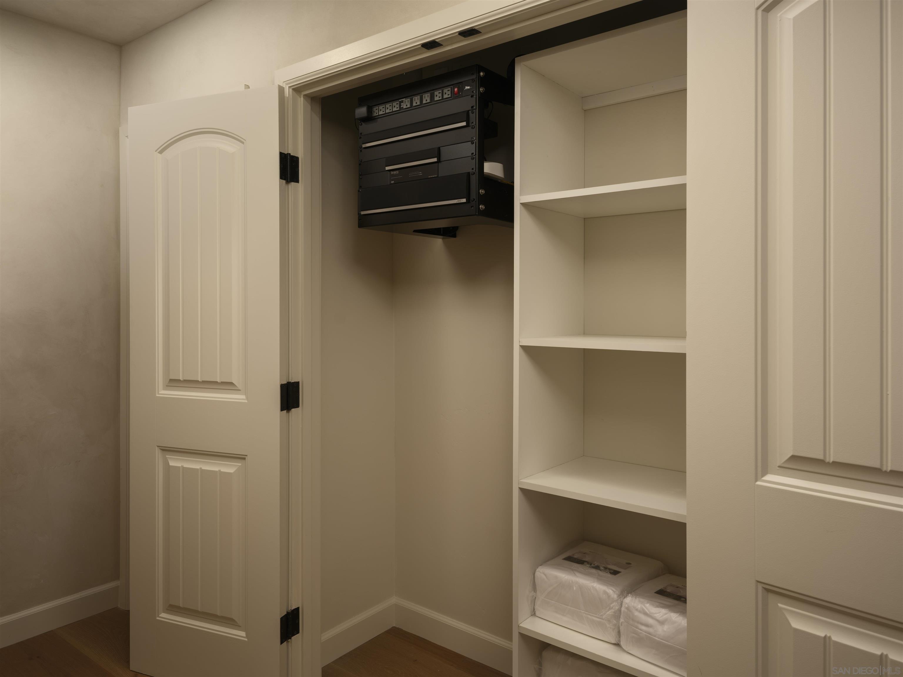 Detail Gallery Image 54 of 61 For 8901  Nottingham Place, La Jolla,  CA 92037 - 5 Beds | 5/1 Baths