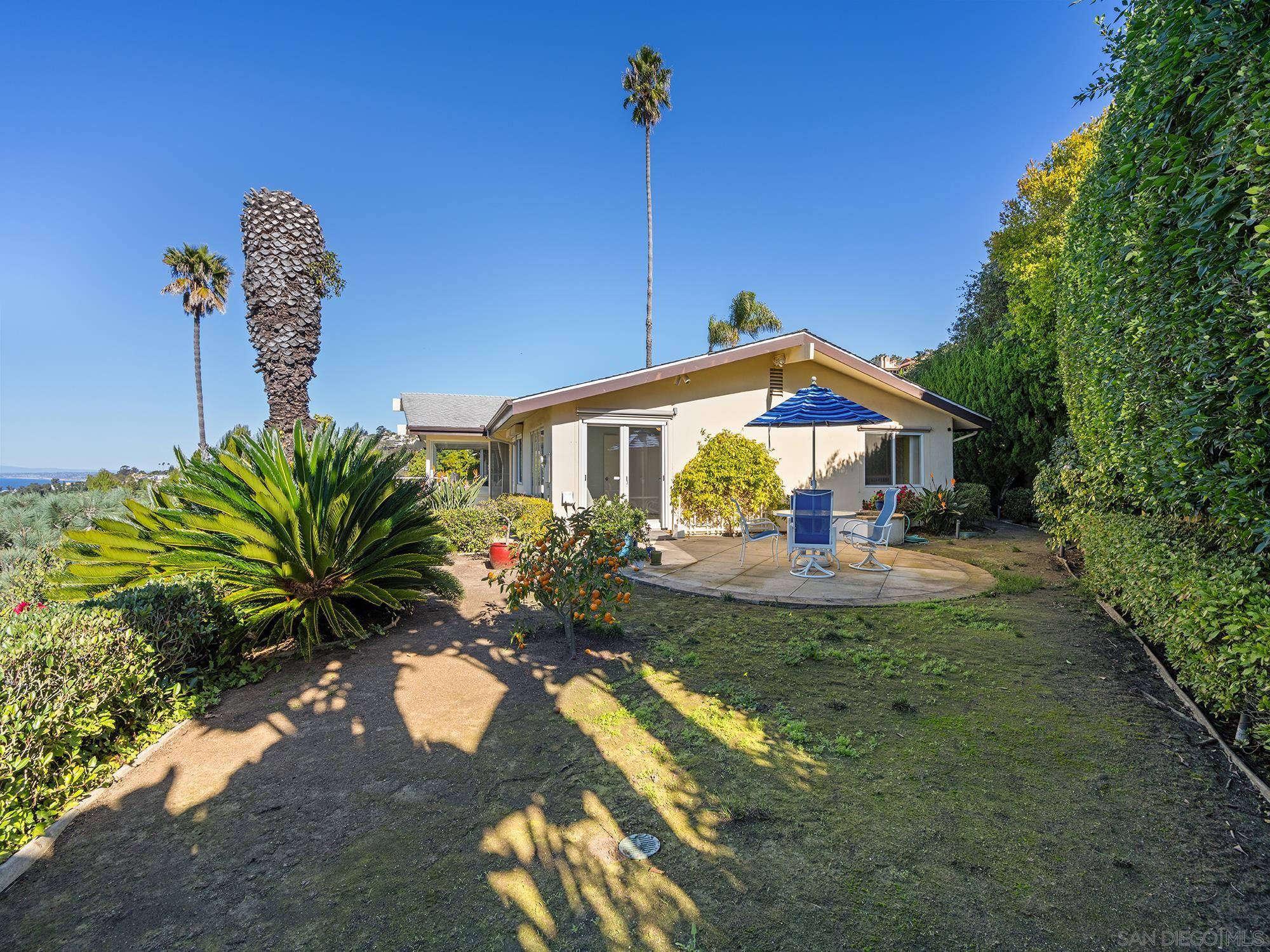 Detail Gallery Image 41 of 45 For 6424  El Camino Del Teatro, La Jolla,  CA 92037 - 4 Beds | 3 Baths
