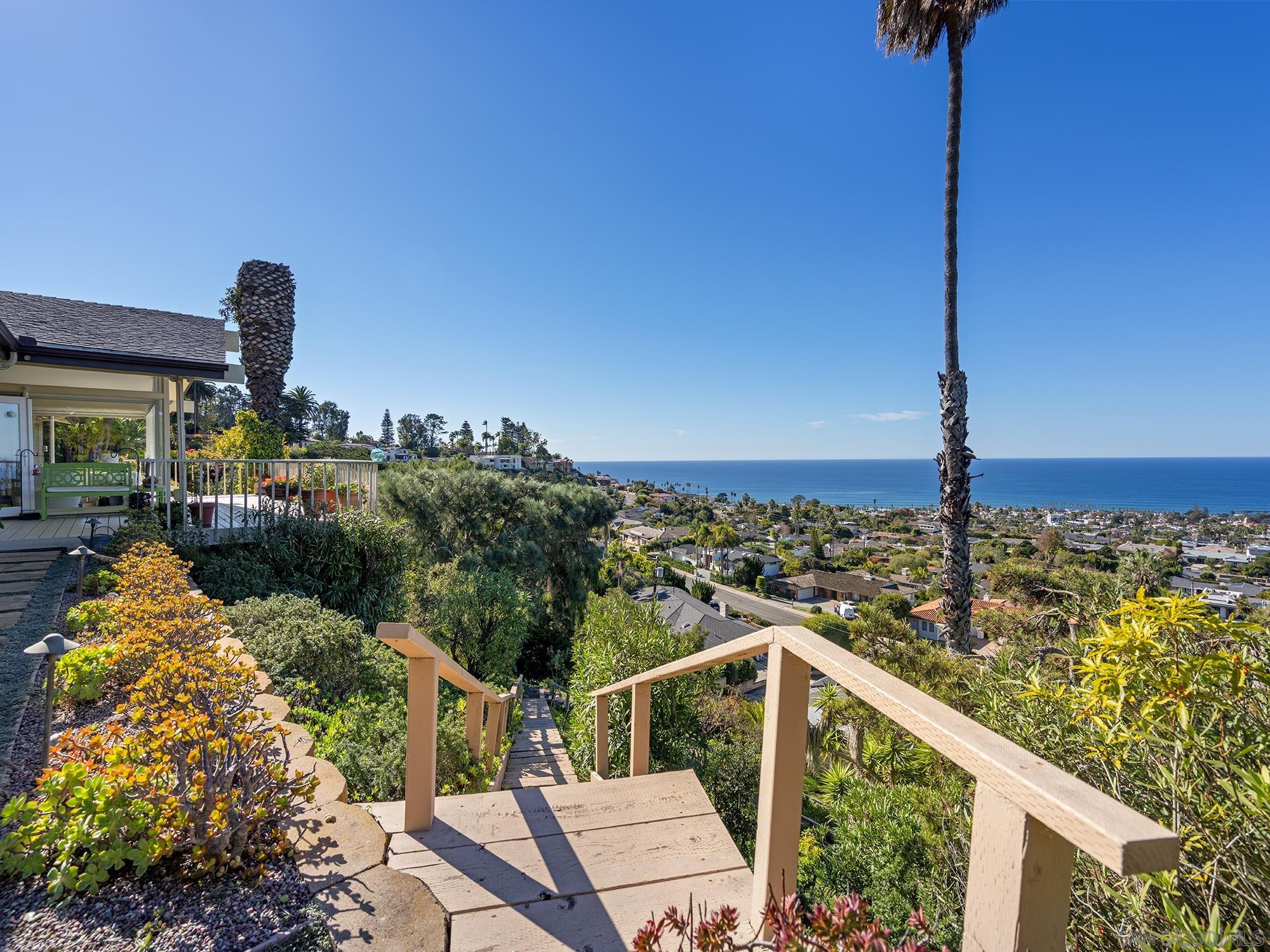 Detail Gallery Image 43 of 45 For 6424  El Camino Del Teatro, La Jolla,  CA 92037 - 4 Beds | 3 Baths