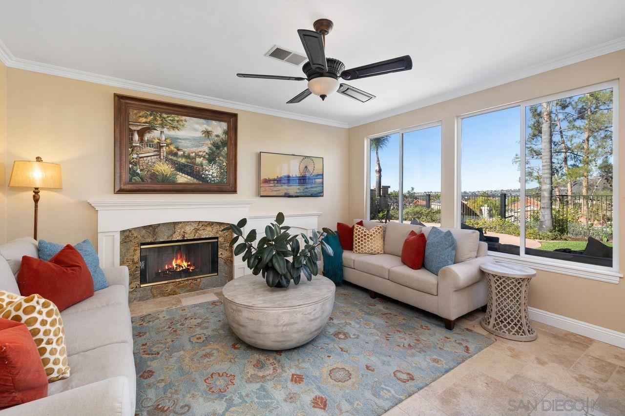 Detail Gallery Image 20 of 44 For 11954  Aspen View Ct, San Diego,  CA 92128 - 4 Beds | 2/1 Baths