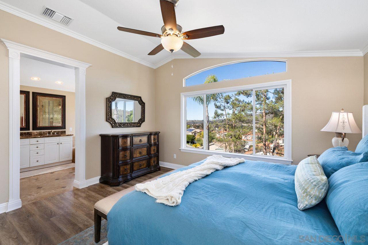 Detail Gallery Image 24 of 44 For 11954  Aspen View Ct, San Diego,  CA 92128 - 4 Beds | 2/1 Baths