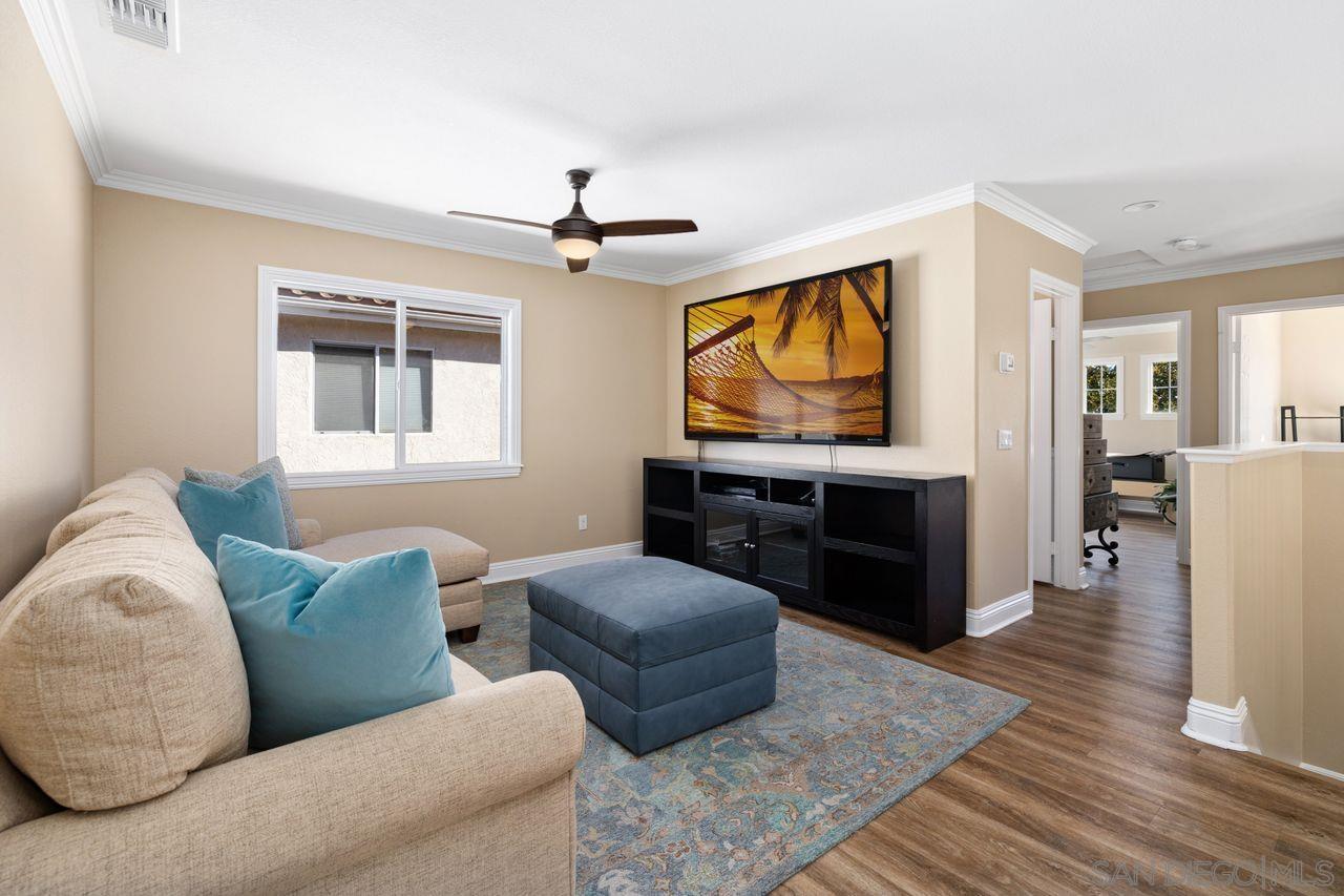Detail Gallery Image 28 of 44 For 11954  Aspen View Ct, San Diego,  CA 92128 - 4 Beds | 2/1 Baths