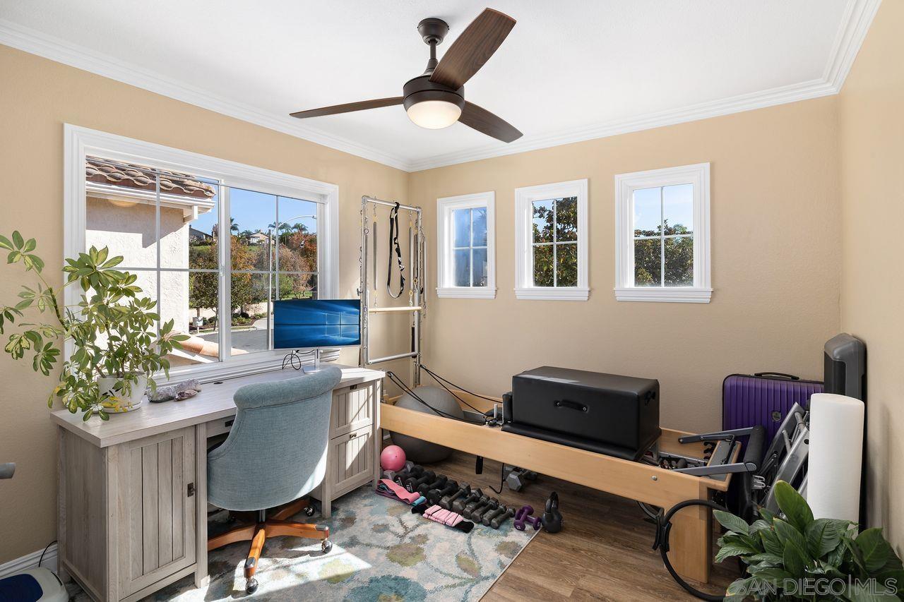 Detail Gallery Image 29 of 44 For 11954  Aspen View Ct, San Diego,  CA 92128 - 4 Beds | 2/1 Baths