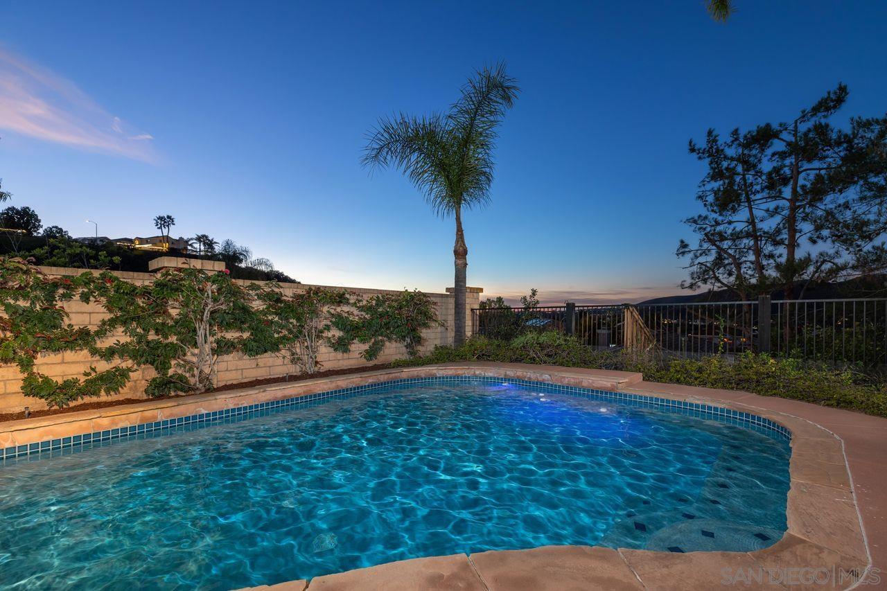 Detail Gallery Image 34 of 44 For 11954  Aspen View Ct, San Diego,  CA 92128 - 4 Beds | 2/1 Baths