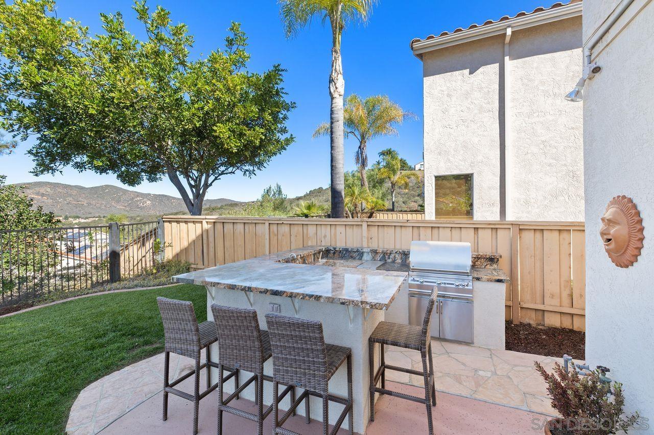 Detail Gallery Image 39 of 44 For 11954  Aspen View Ct, San Diego,  CA 92128 - 4 Beds | 2/1 Baths