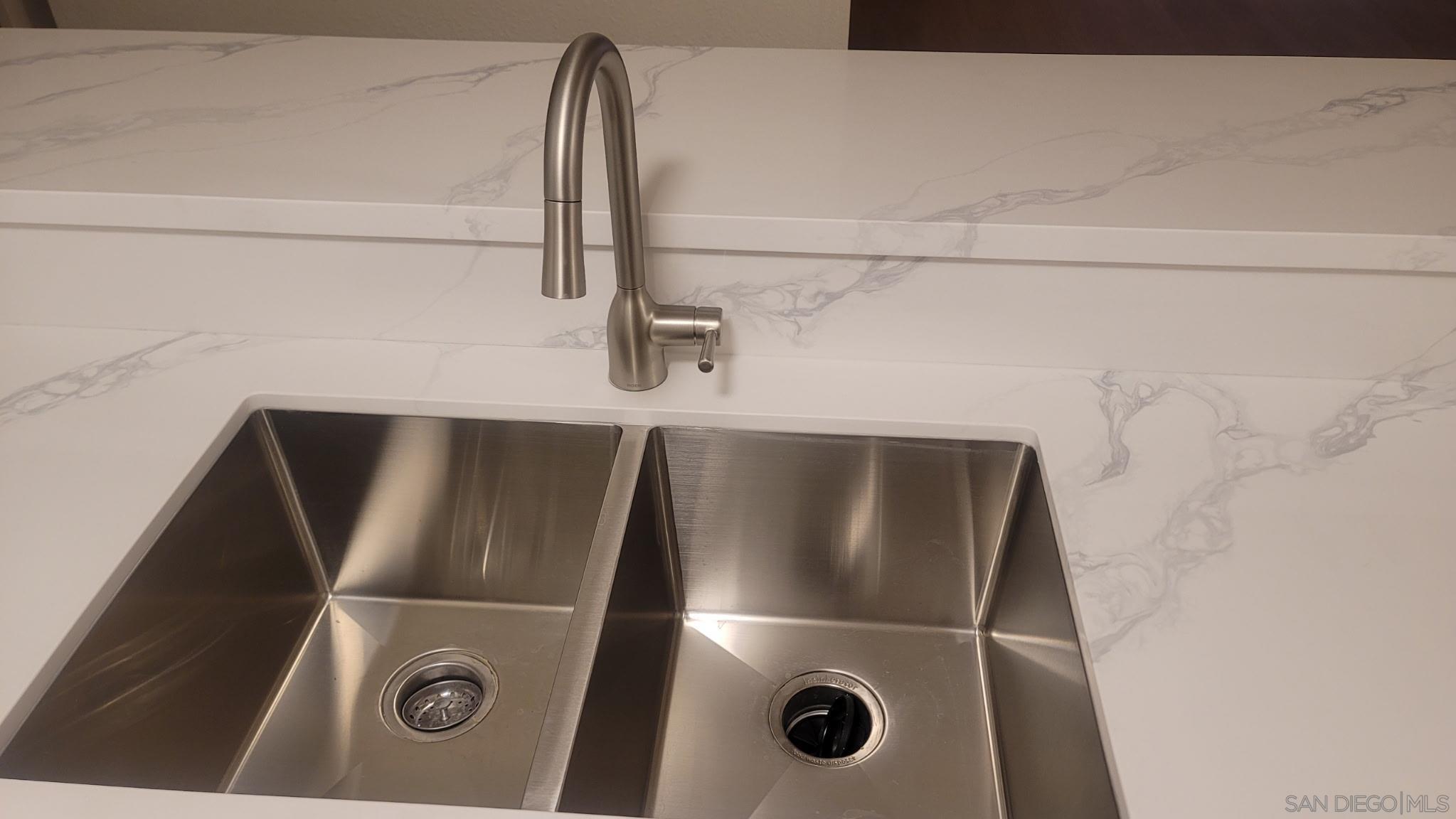 Detail Gallery Image 6 of 7 For 6255  Rancho Mission Rd.  102, San Diego,  CA 92108 - 1 Beds | 1 Baths