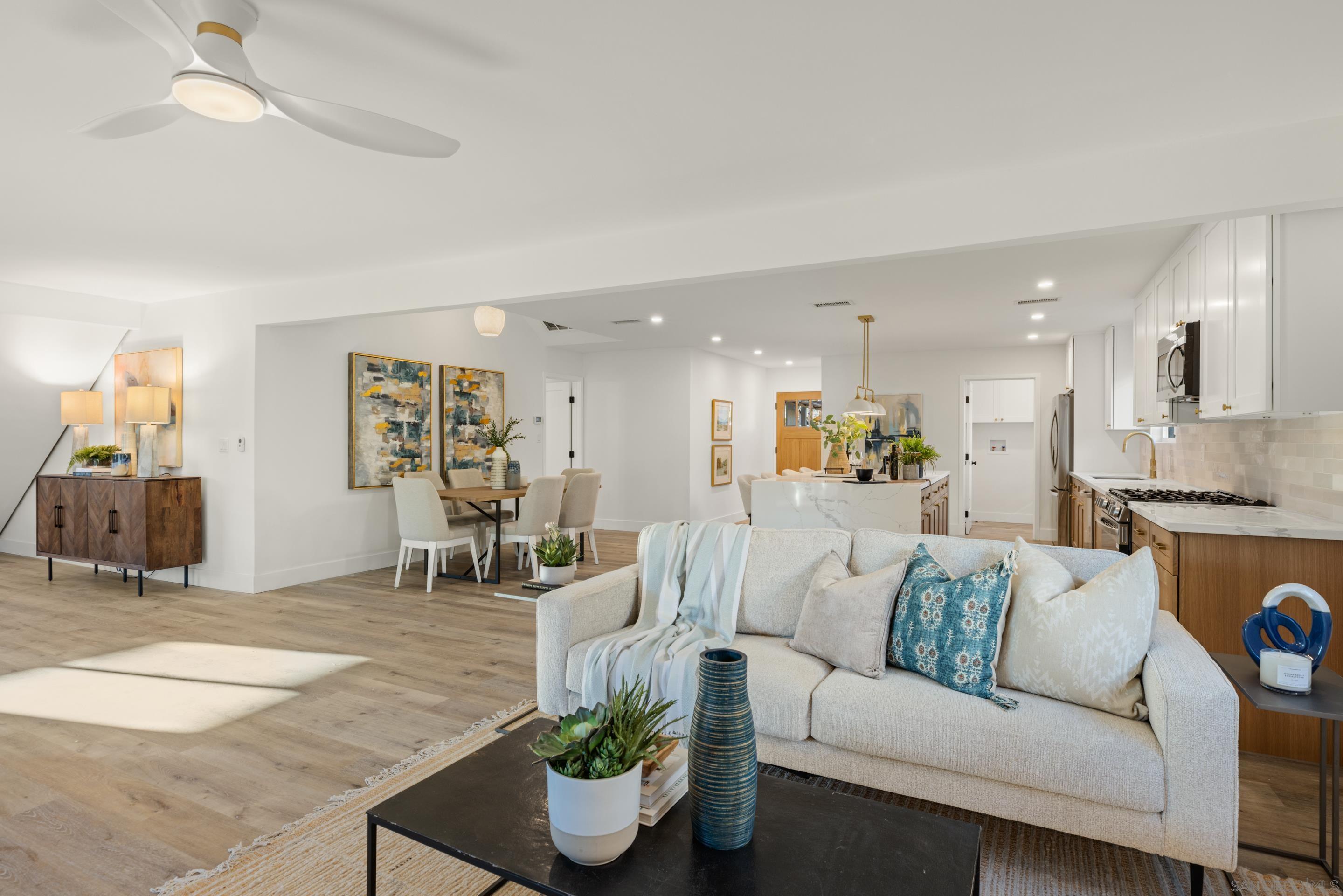 Detail Gallery Image 10 of 27 For 4871  Mount Bigelow Drive, San Diego,  CA 92111 - 4 Beds | 2/1 Baths