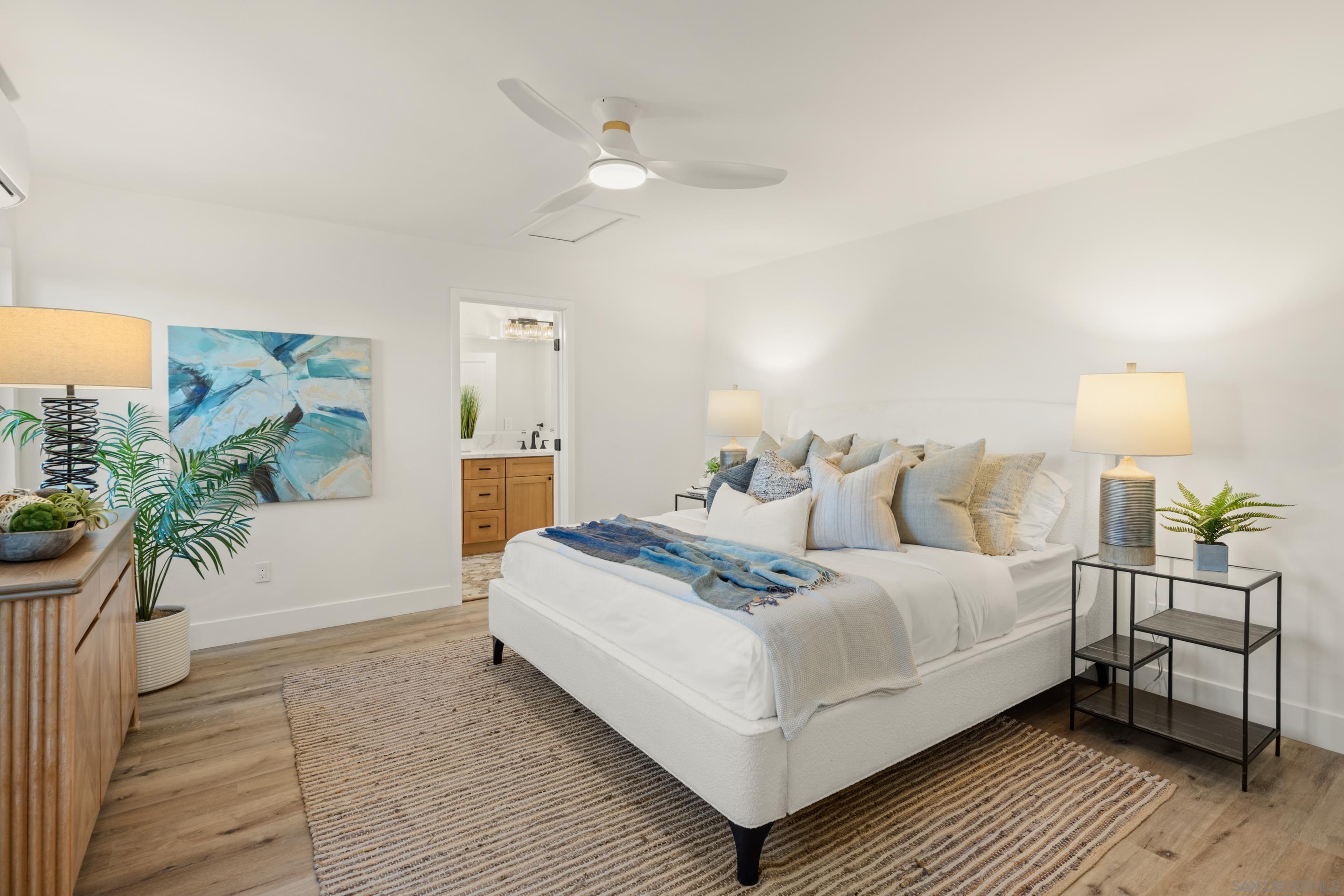 Detail Gallery Image 14 of 27 For 4871  Mount Bigelow Drive, San Diego,  CA 92111 - 4 Beds | 2/1 Baths