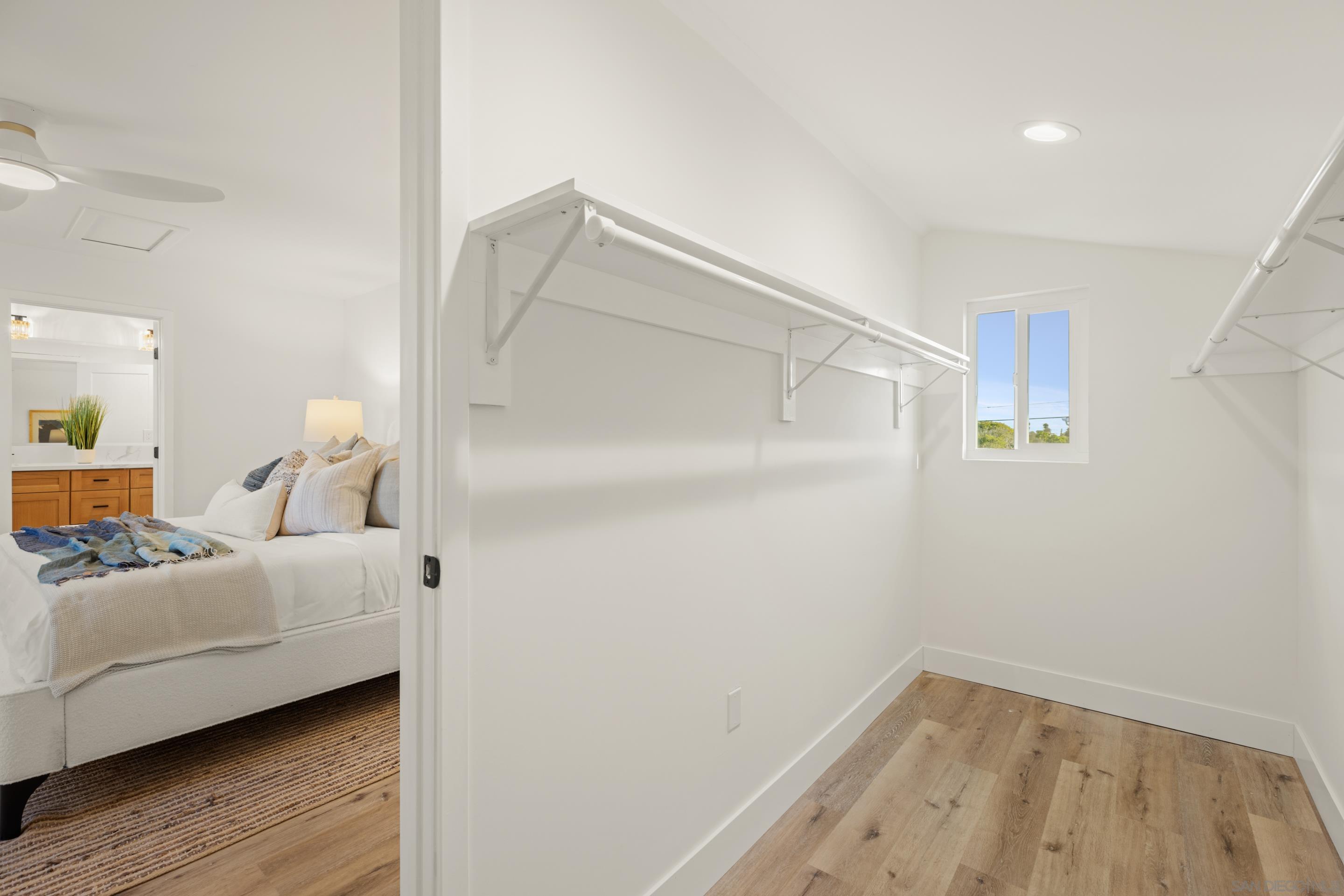 Detail Gallery Image 16 of 27 For 4871  Mount Bigelow Drive, San Diego,  CA 92111 - 4 Beds | 2/1 Baths