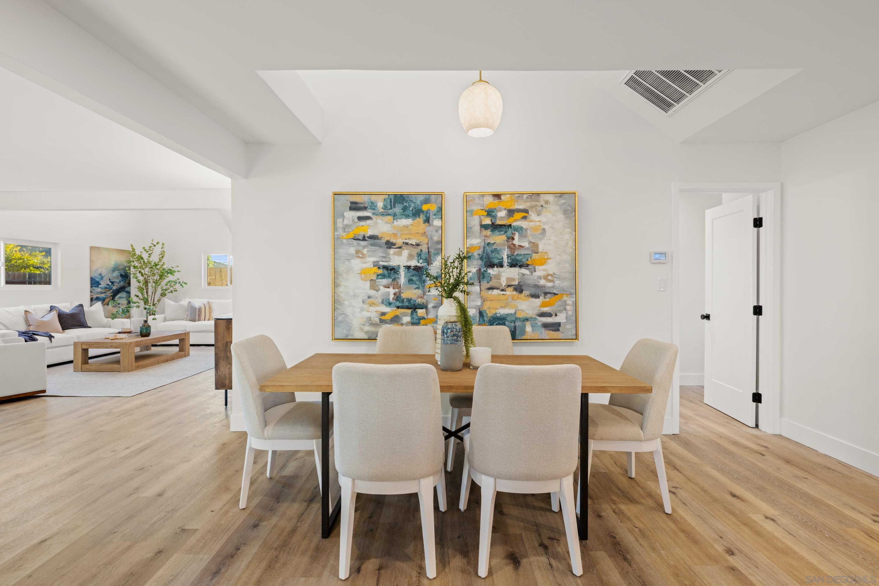 Detail Gallery Image 6 of 27 For 4871  Mount Bigelow Drive, San Diego,  CA 92111 - 4 Beds | 2/1 Baths