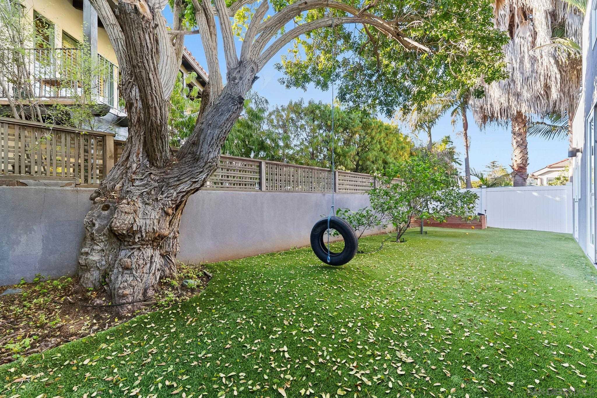 Detail Gallery Image 22 of 41 For 684  Margarita Ave, Coronado,  CA 92118 - 4 Beds | 4 Baths