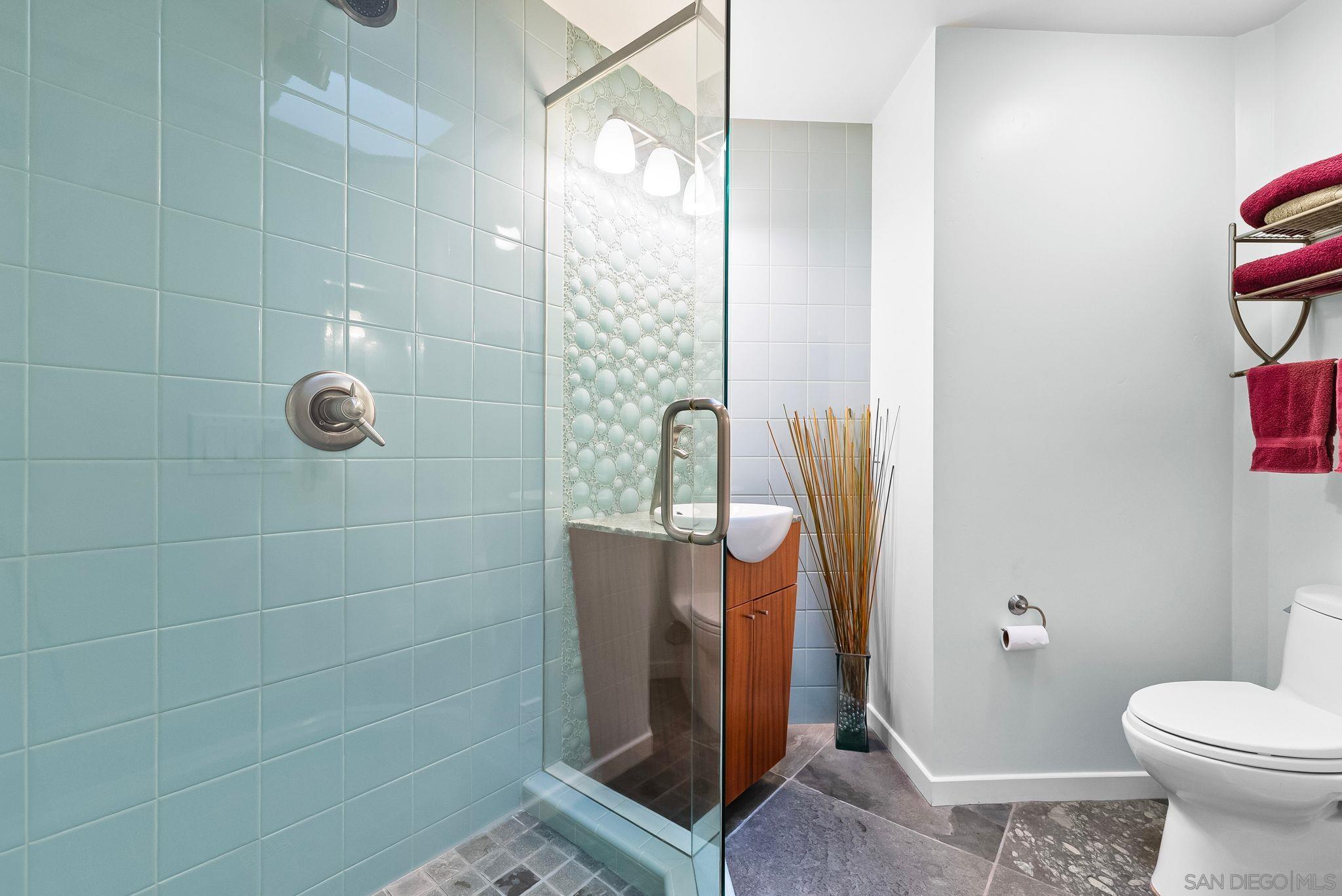 Detail Gallery Image 28 of 41 For 684  Margarita Ave, Coronado,  CA 92118 - 4 Beds | 4 Baths