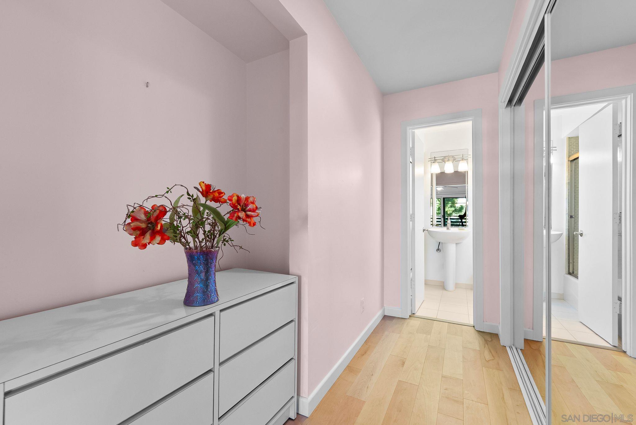 Detail Gallery Image 30 of 41 For 684  Margarita Ave, Coronado,  CA 92118 - 4 Beds | 4 Baths