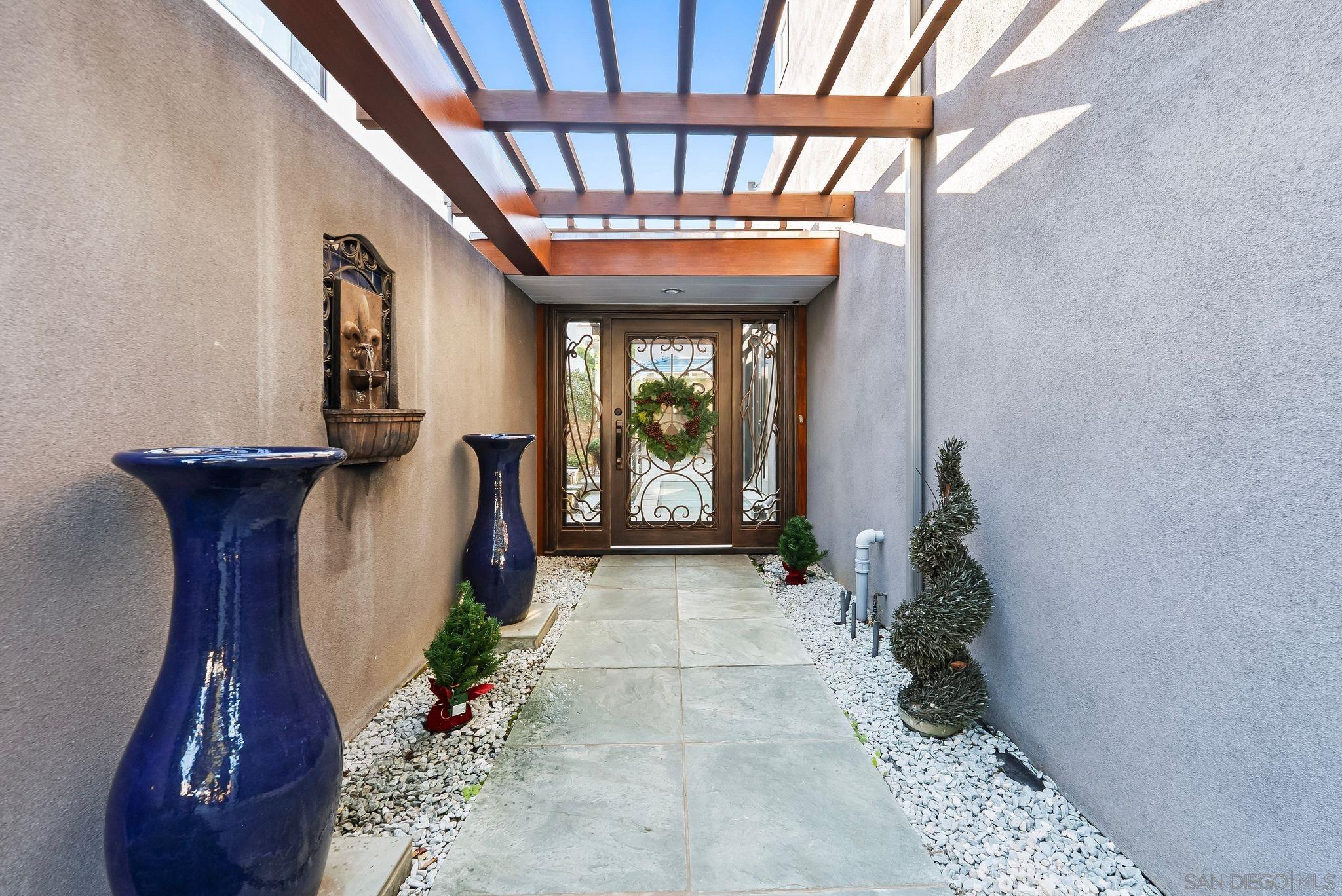 Detail Gallery Image 5 of 41 For 684  Margarita Ave, Coronado,  CA 92118 - 4 Beds | 4 Baths