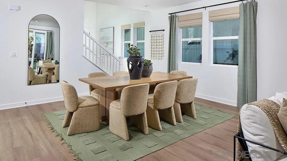 Detail Gallery Image 9 of 26 For 125  Mellano Way, Oceanside,  CA 92057 - 4 Beds | 3/1 Baths